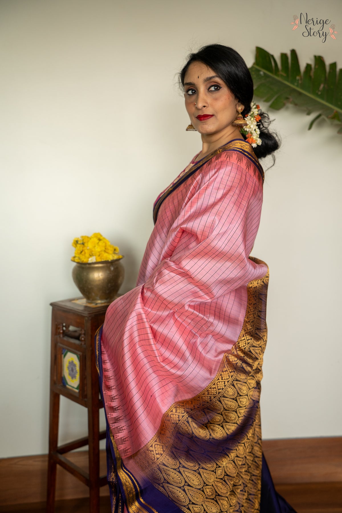 NEELAMANI (ನೀಲಮಣಿ)