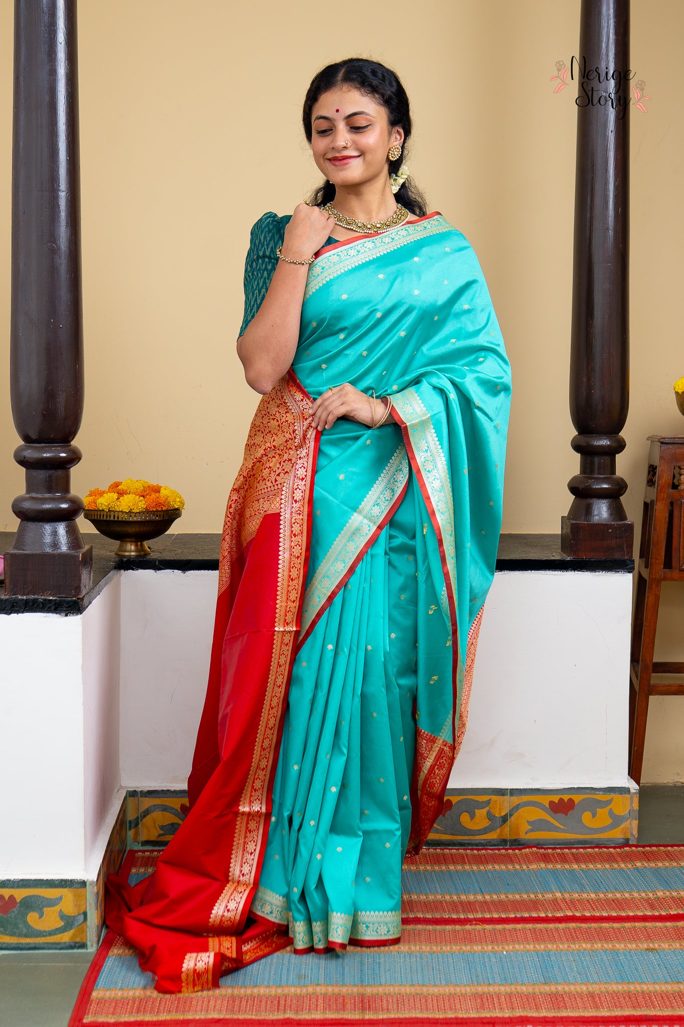 BRAHMARAMBIKA (भ्रमराम्बिका)
