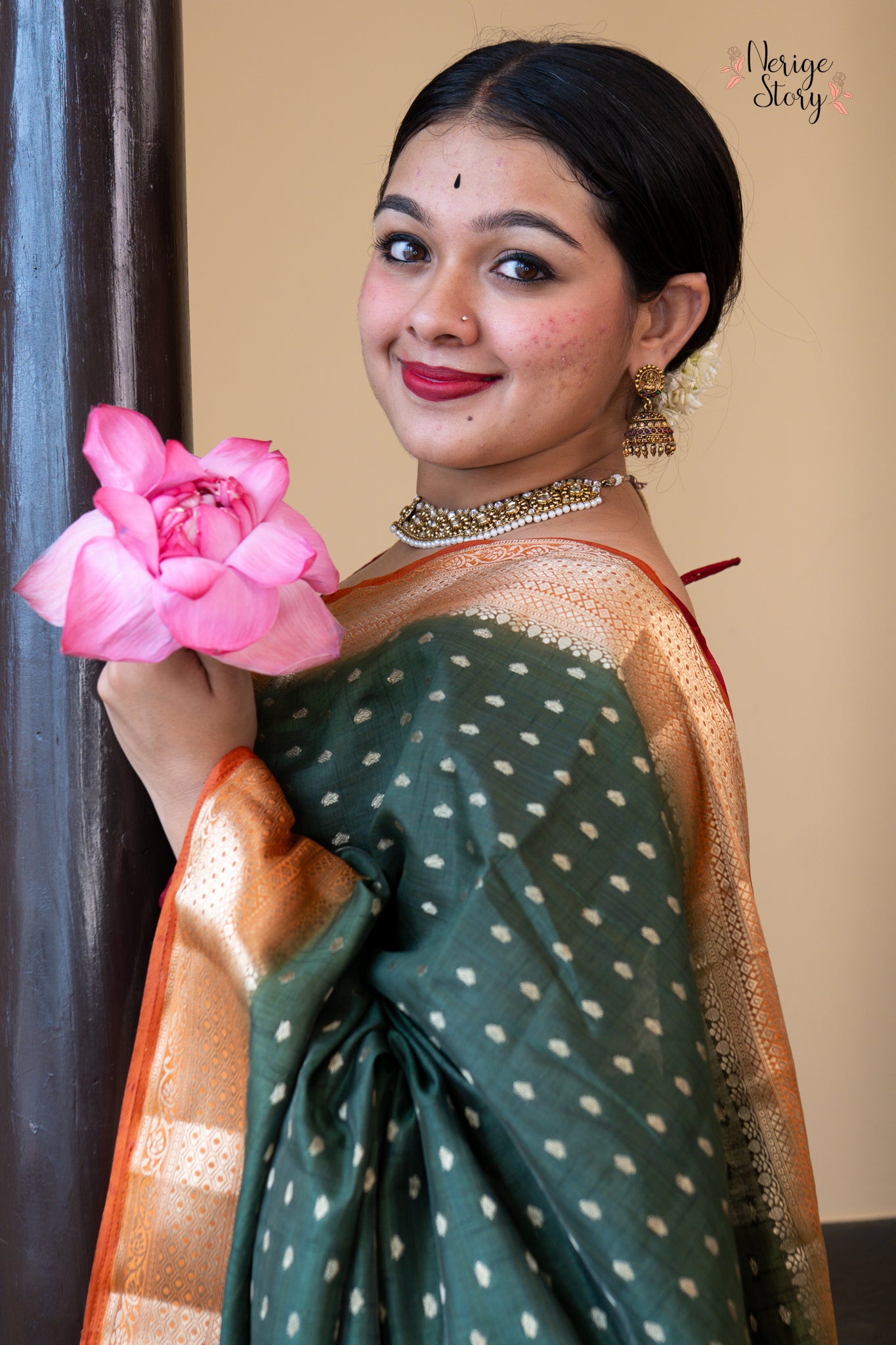 AROHI (आरोही)