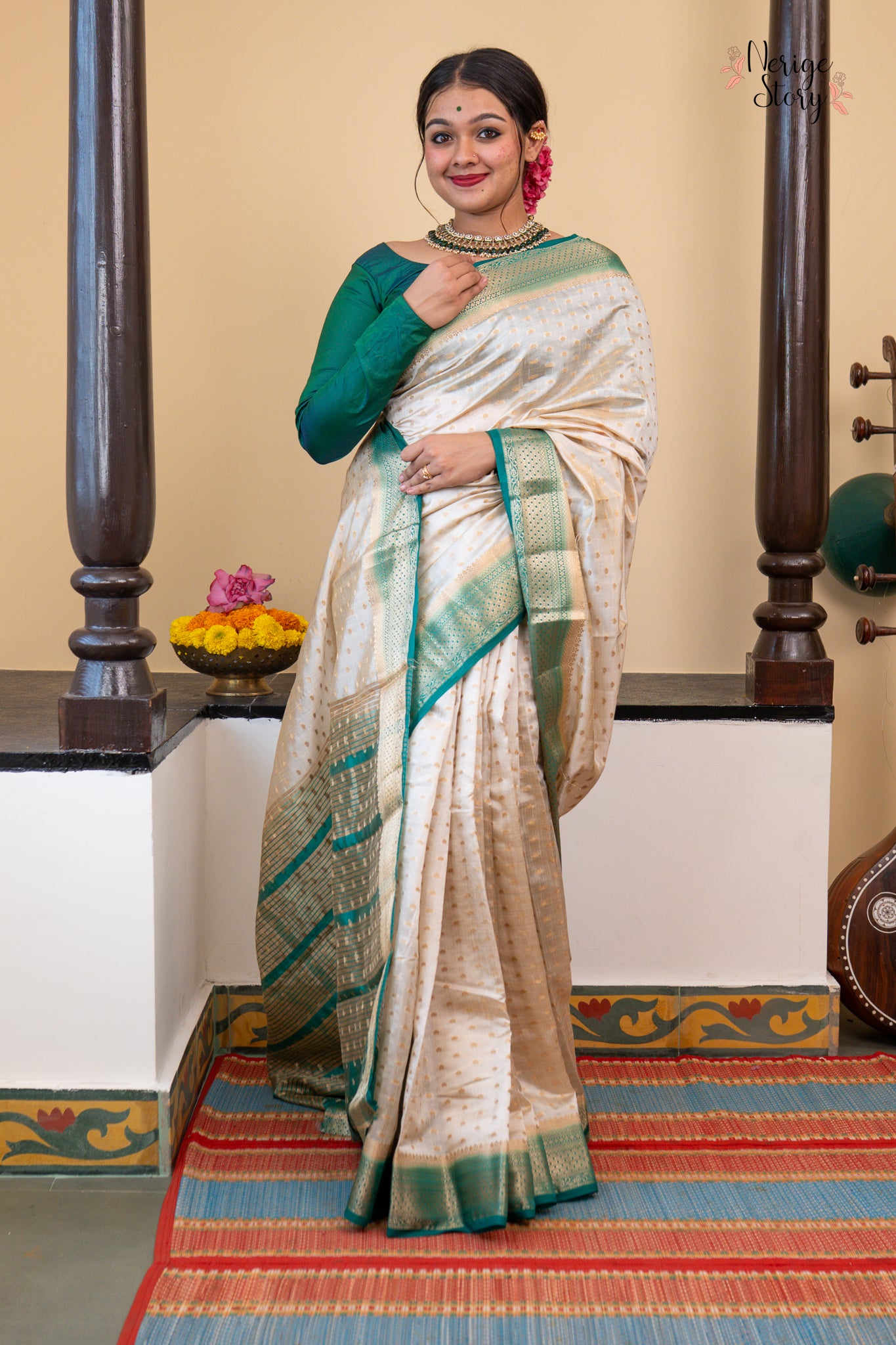 YAMIKA (यामिका)