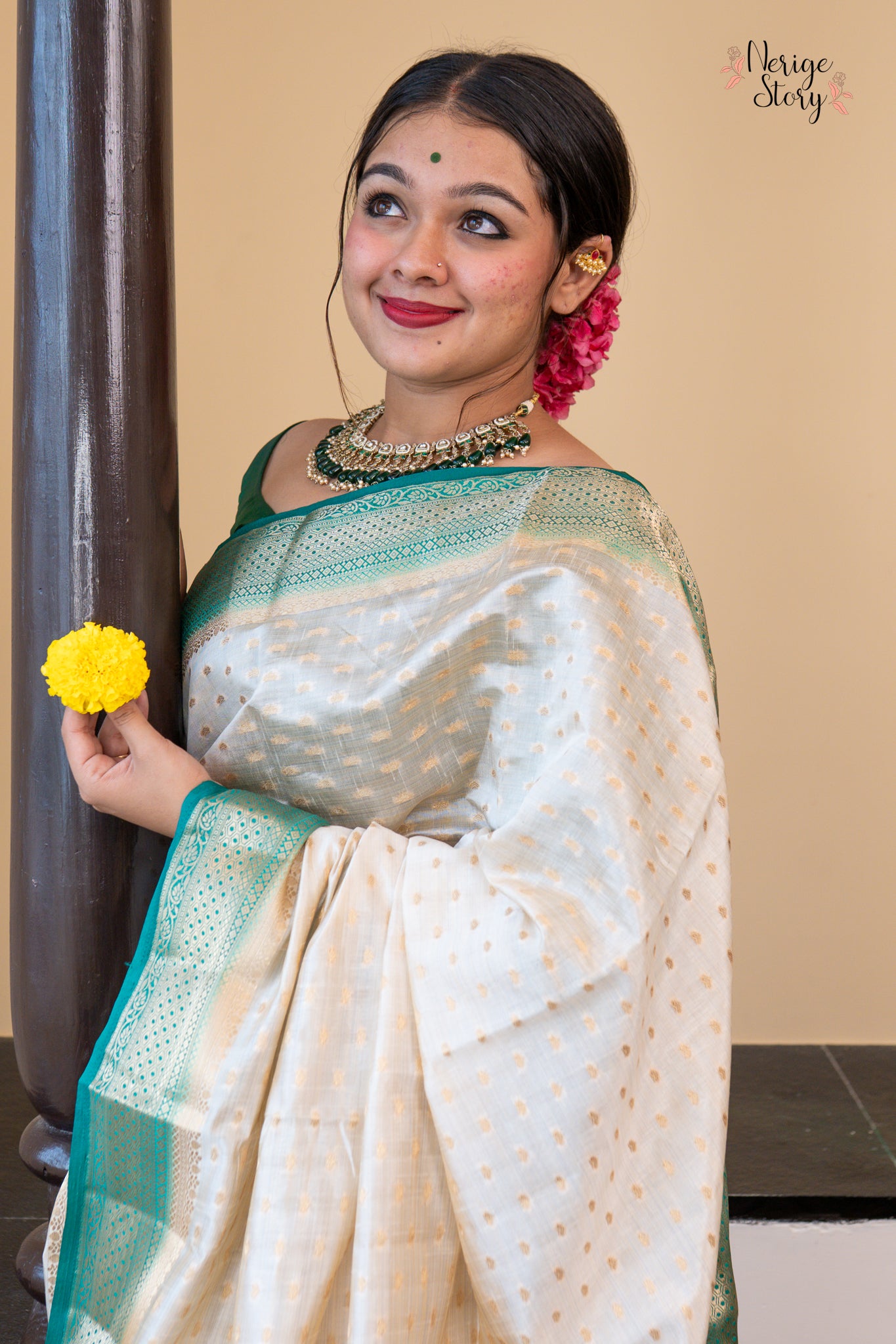 YAMIKA (यामिका)
