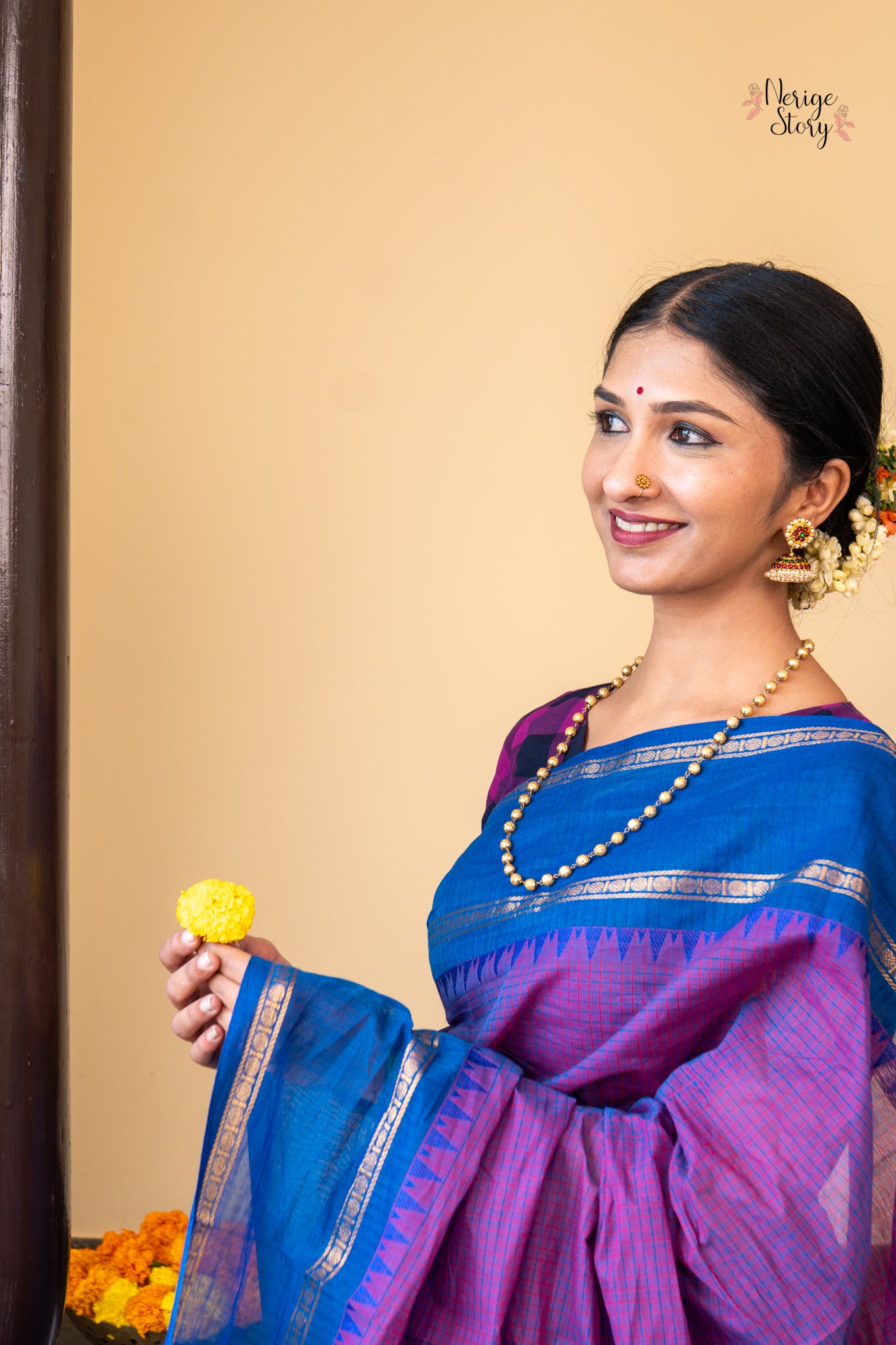 RAVIKA (ರವಿಕಾ)