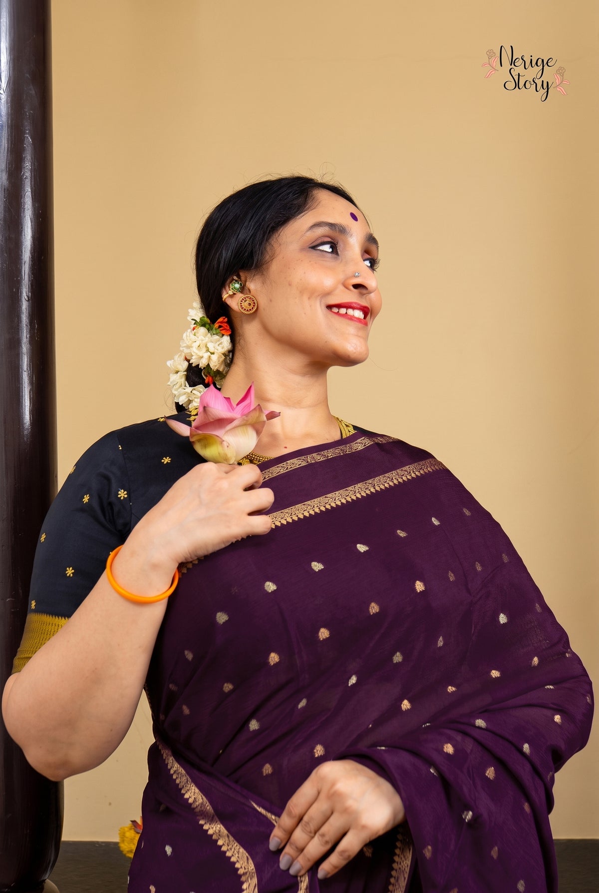 NAVIKA (நவிகா)
