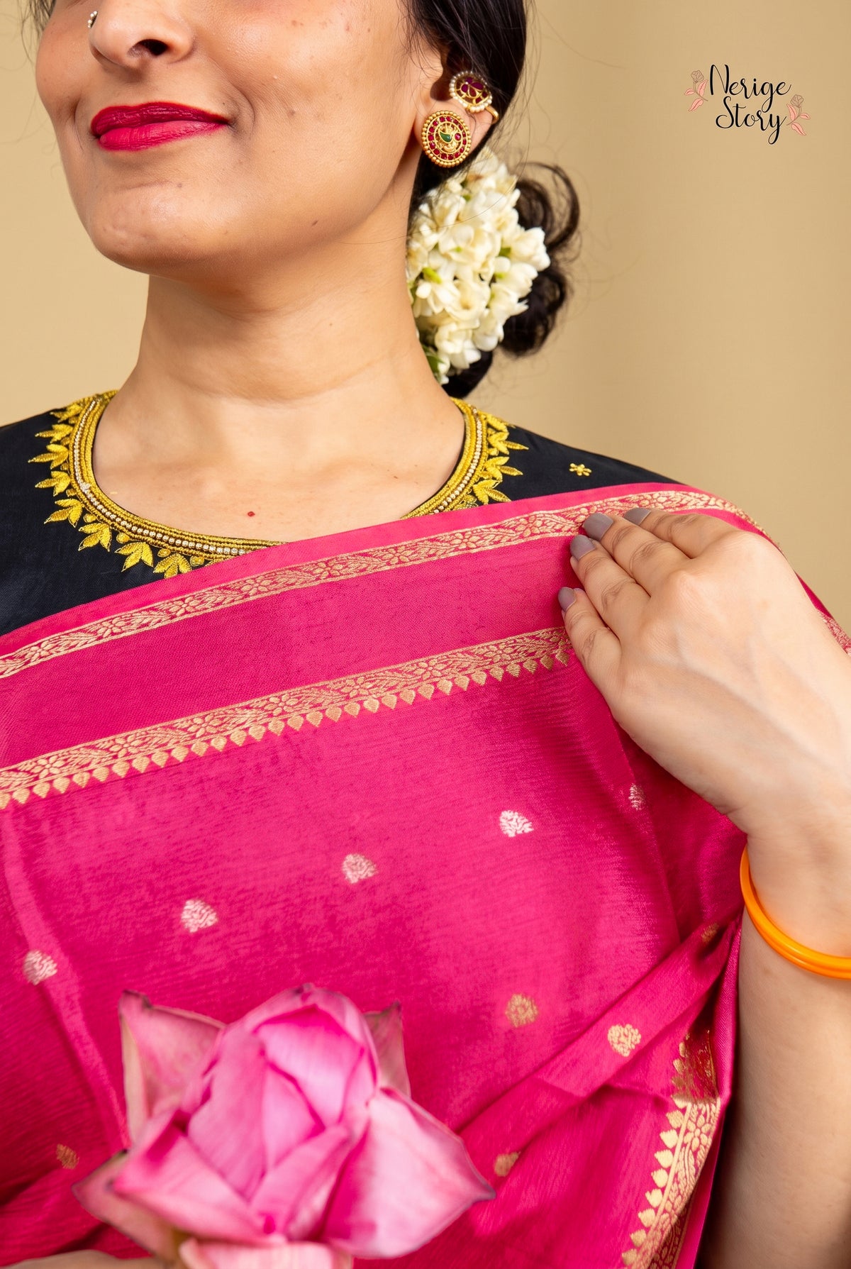 TANEESHA (தனீஷா)