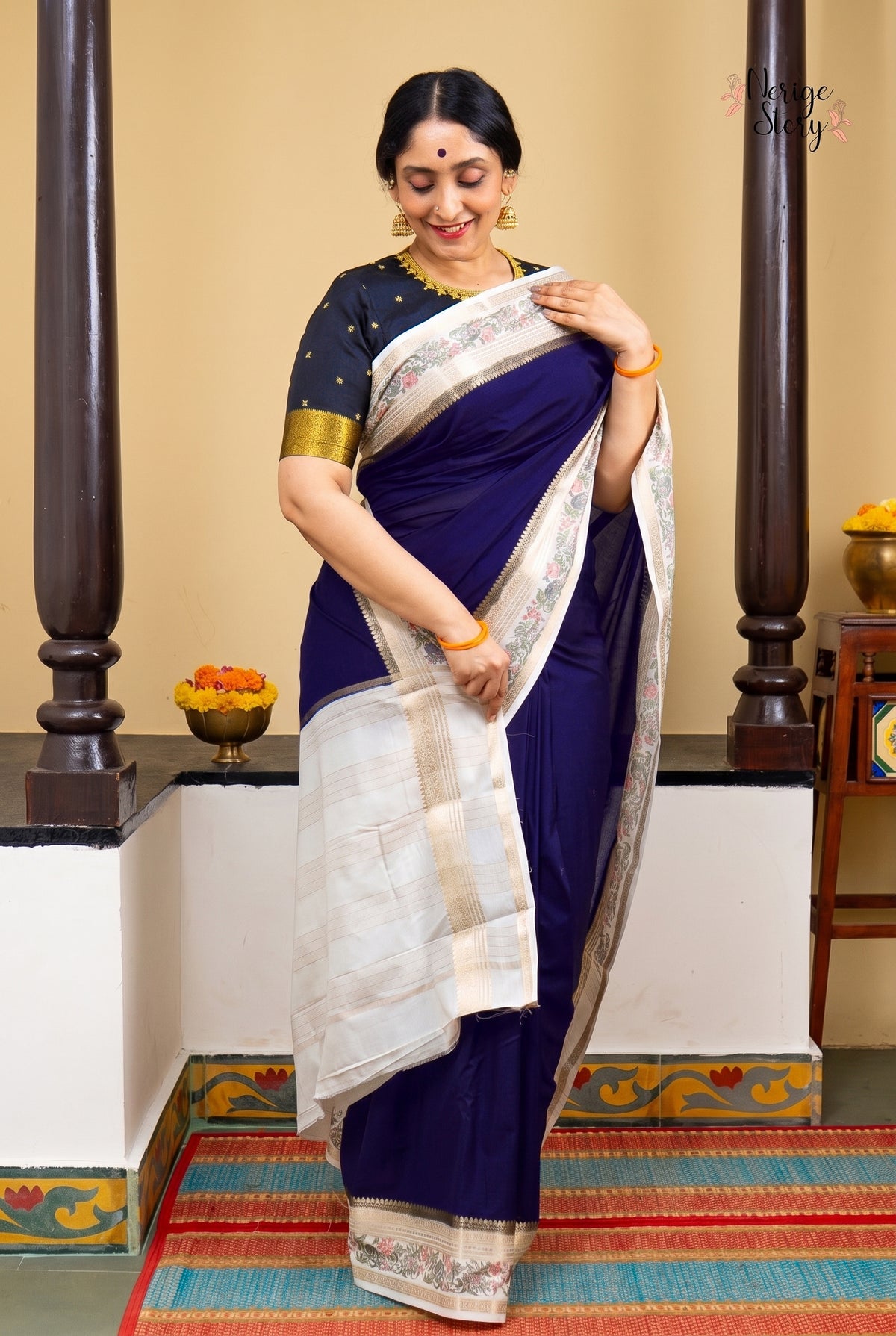 DAKSHINA (दक्षिणा)