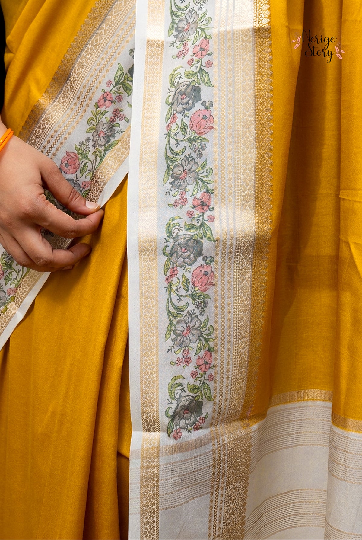PALASHI (पलाशी)