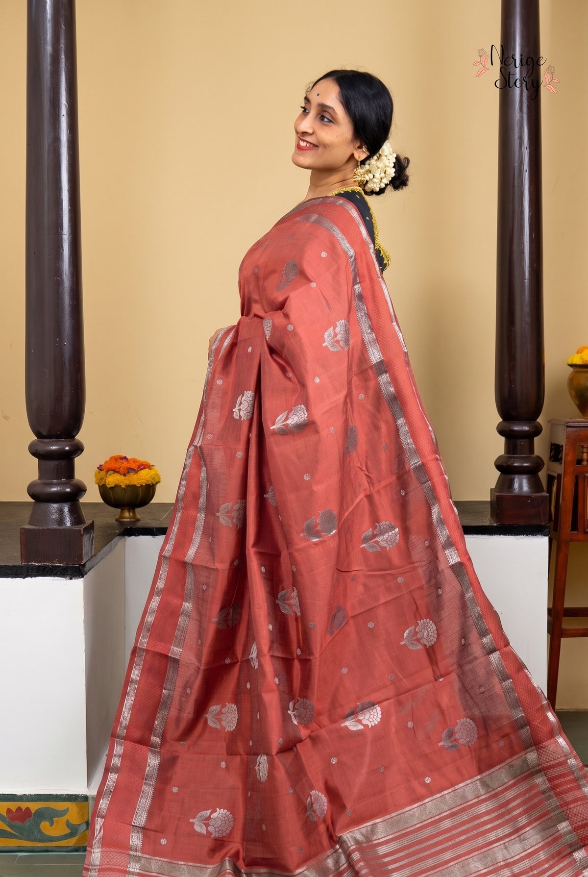AMAYRA (अमायरा)