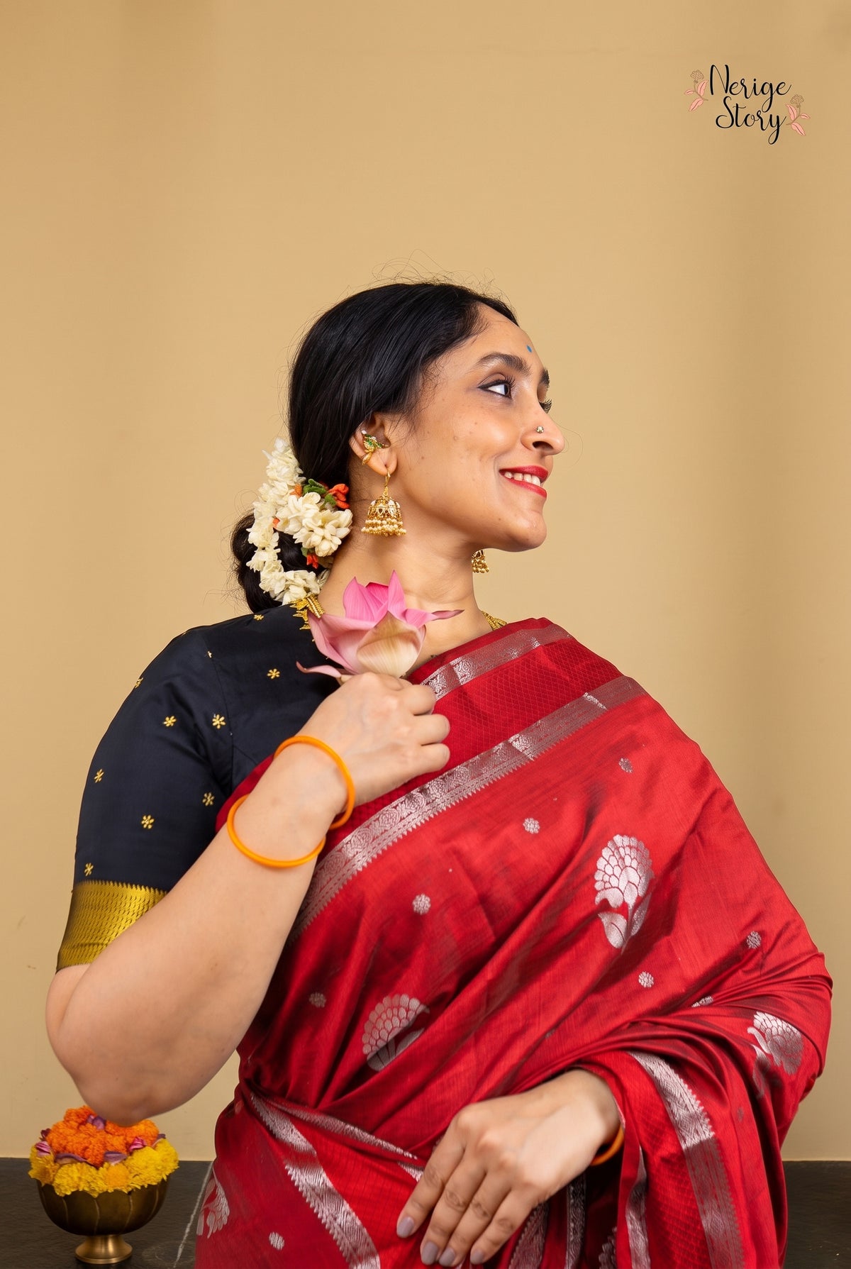 MIRA (मीरा)