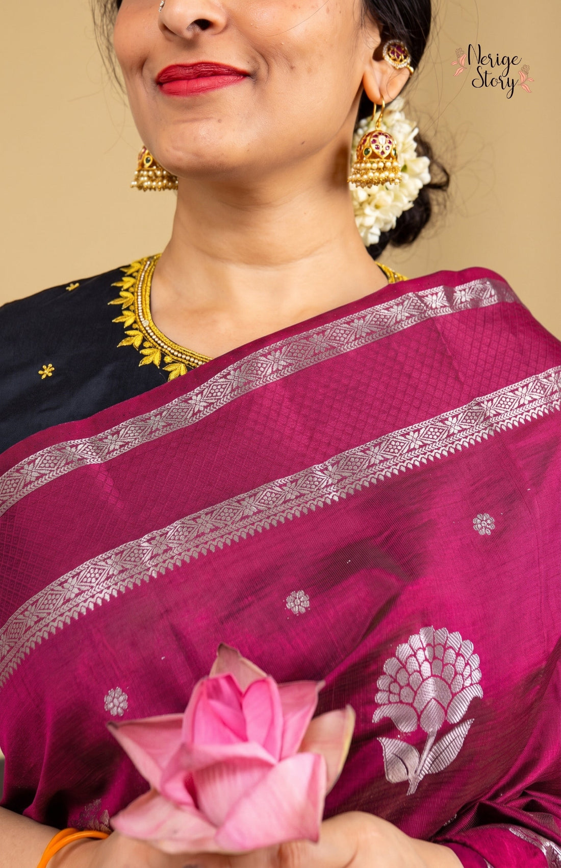 TAAHERA (ताहिरा)