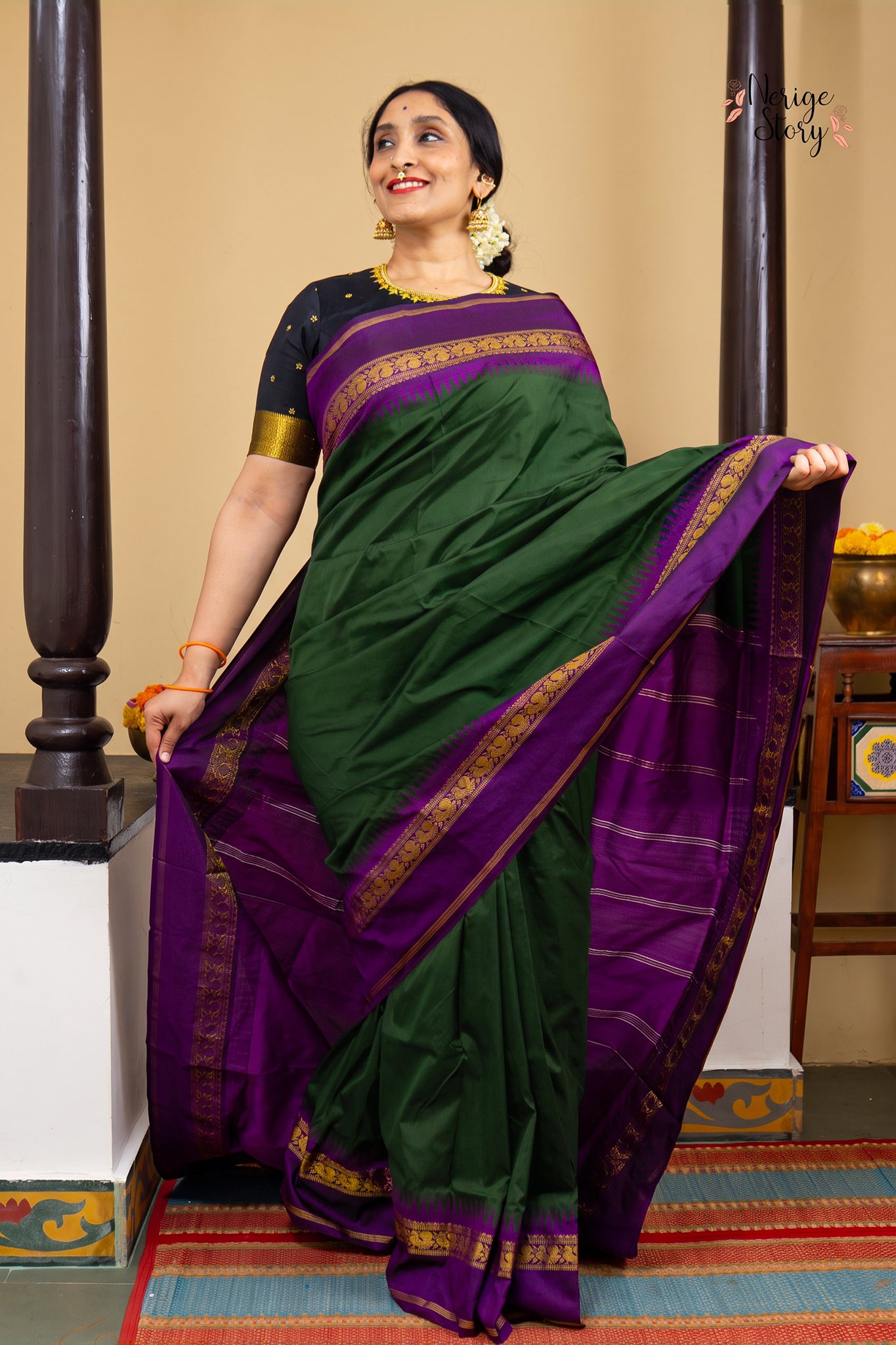 ANUSHA (అనూష)