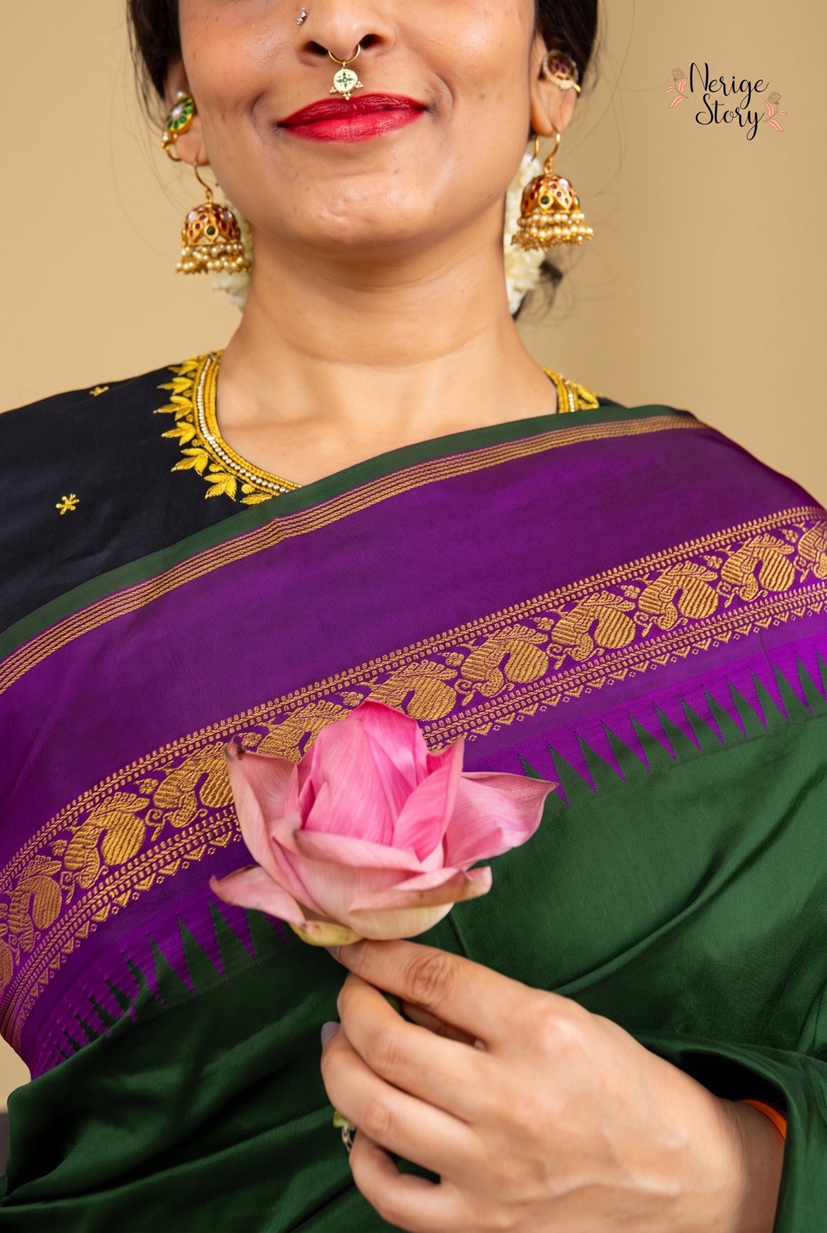 ANUSHA (అనూష)