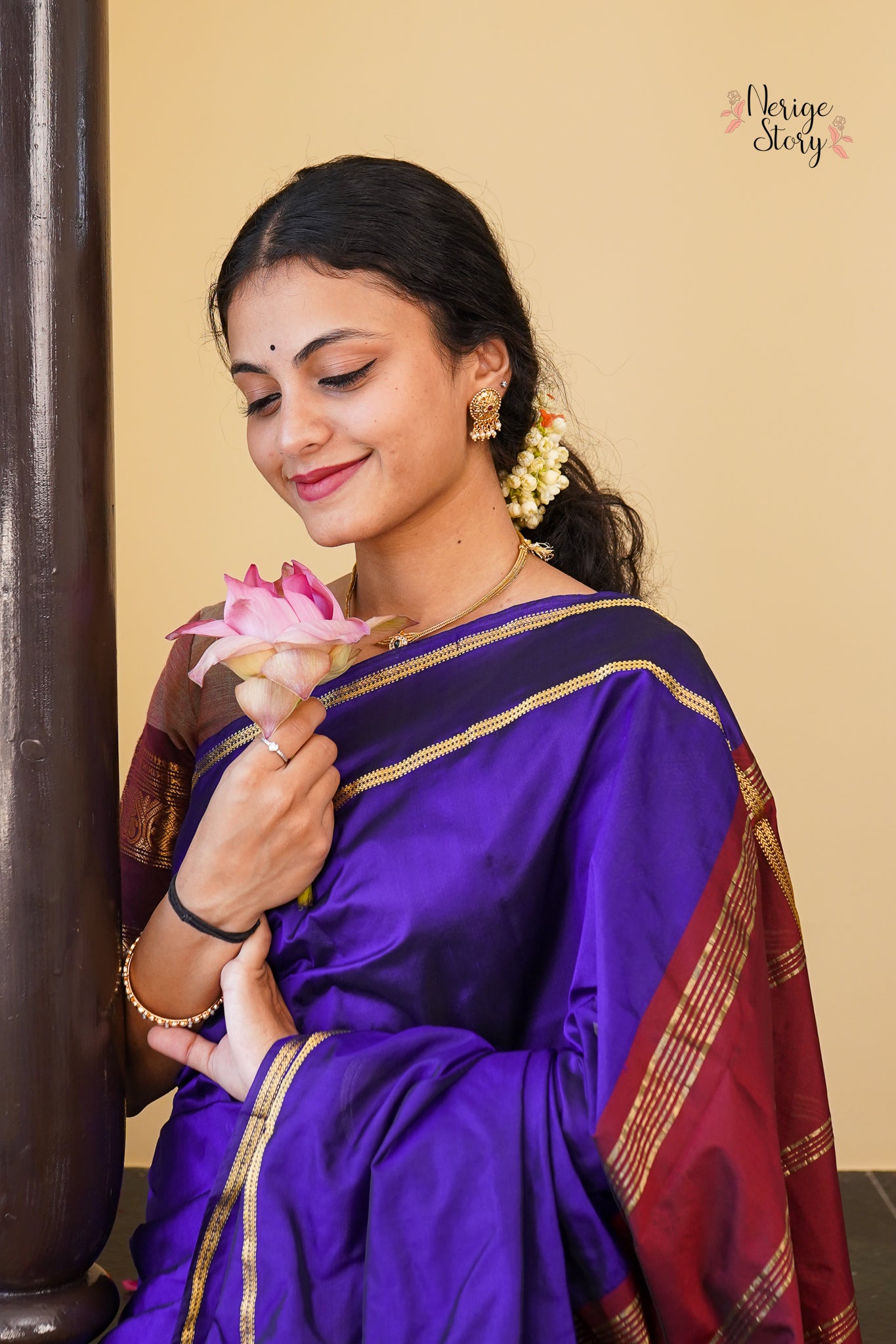 MRINALIKA (ಮೃಣಾಲಿಕಾ)