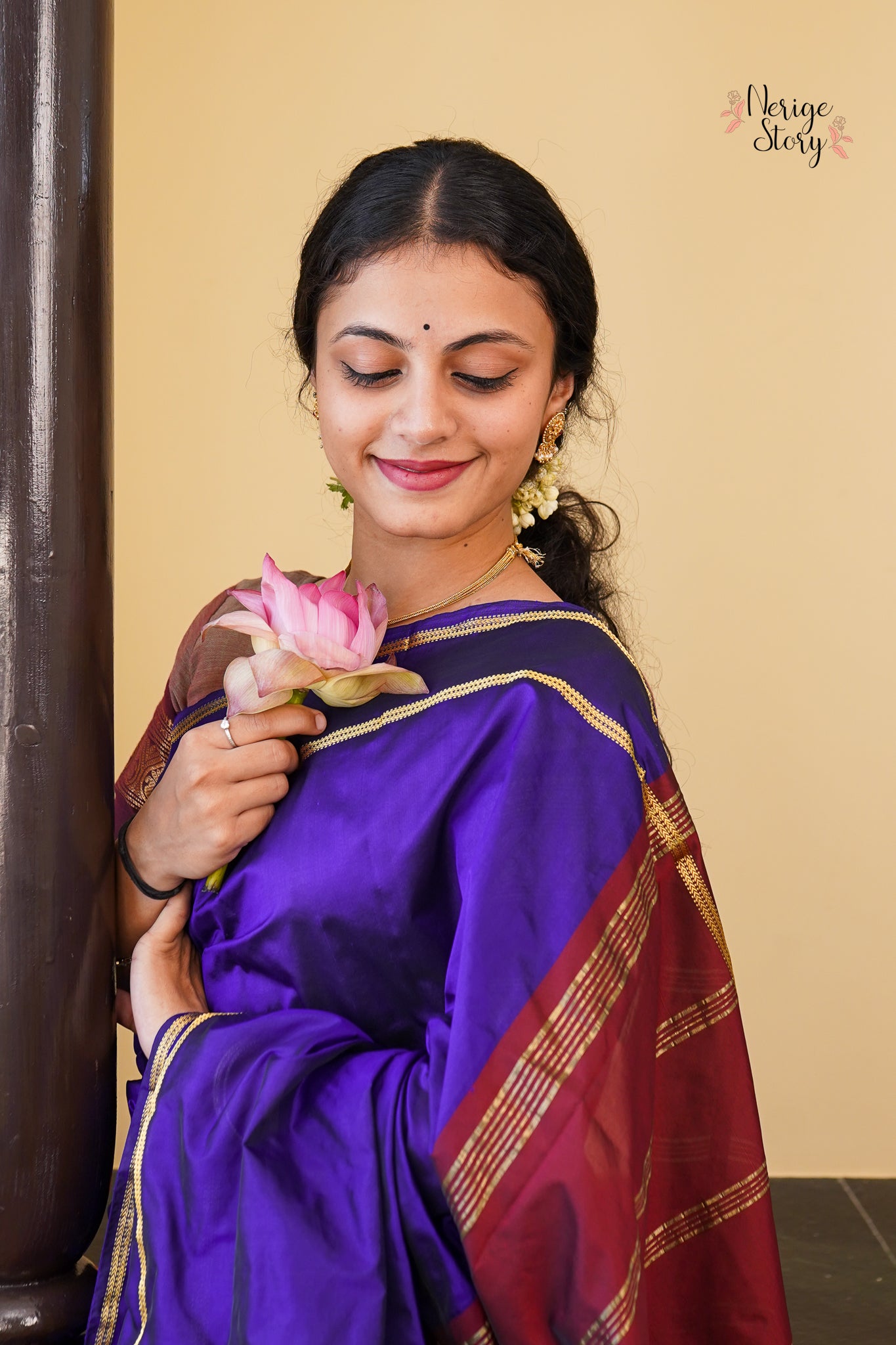 MRINALIKA (ಮೃಣಾಲಿಕಾ)