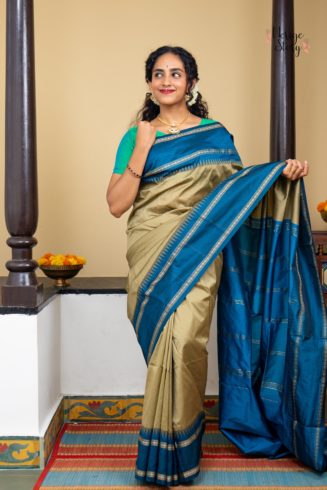 SHAILAPUTRI (ಶೈಲಪುತ್ರಿ)