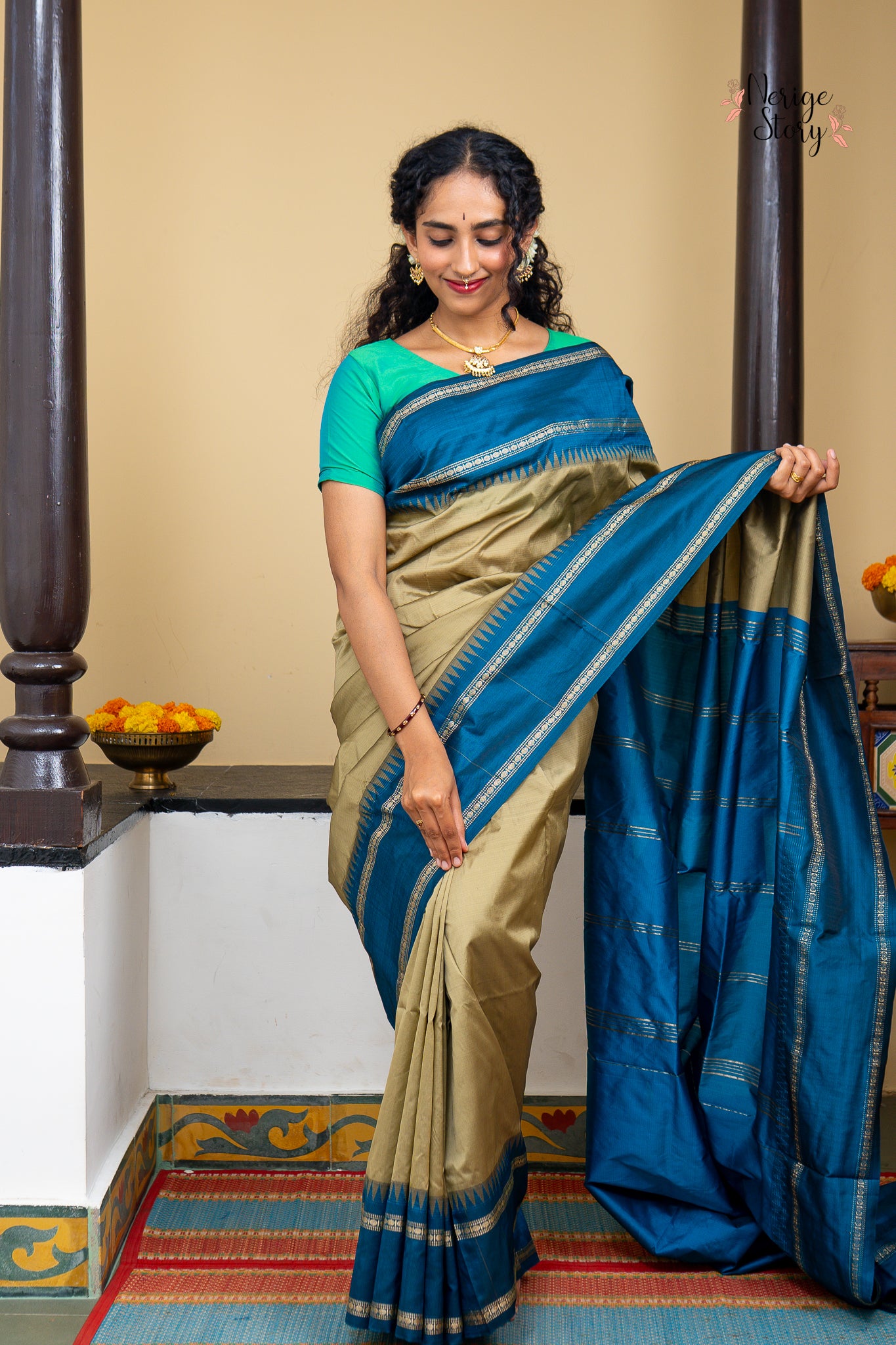SHAILAPUTRI (ಶೈಲಪುತ್ರಿ)