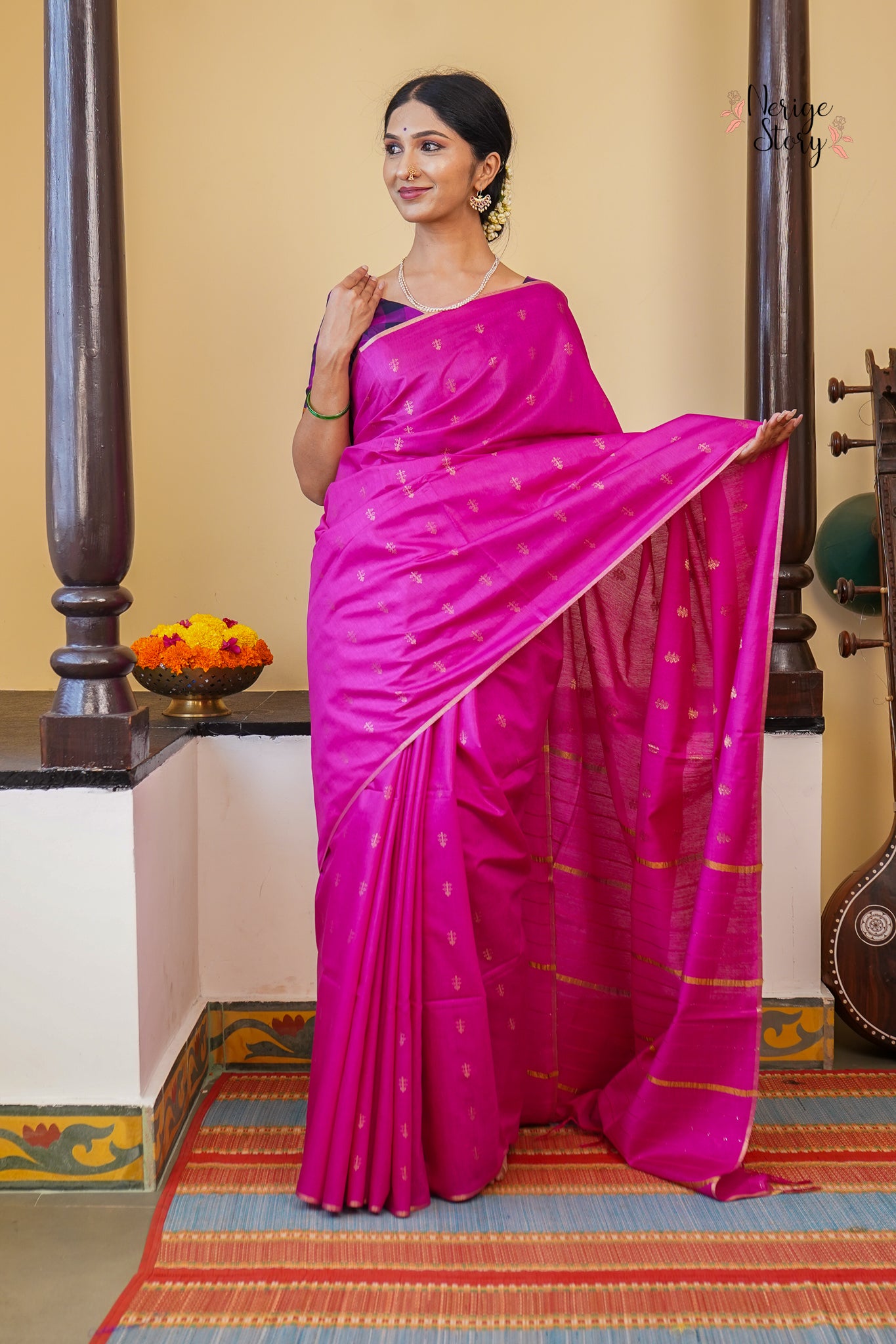 ARUNI (अरुणी)