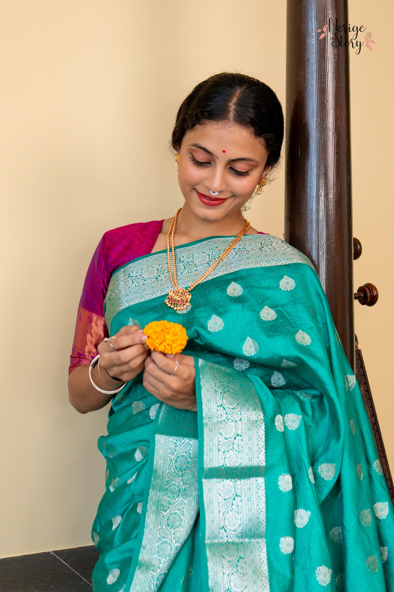 RAVYA (रव्य)