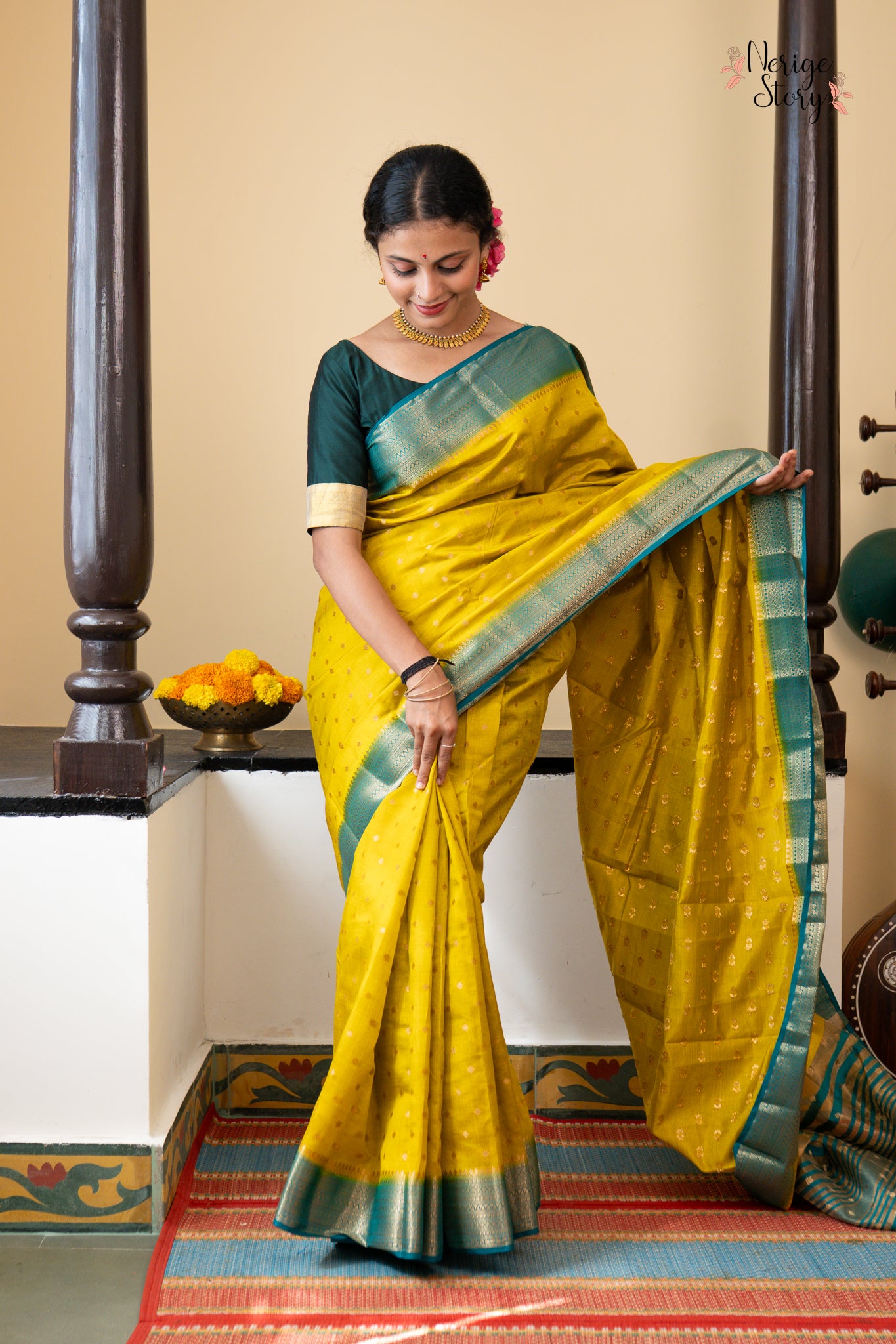 FALAK (फलक)