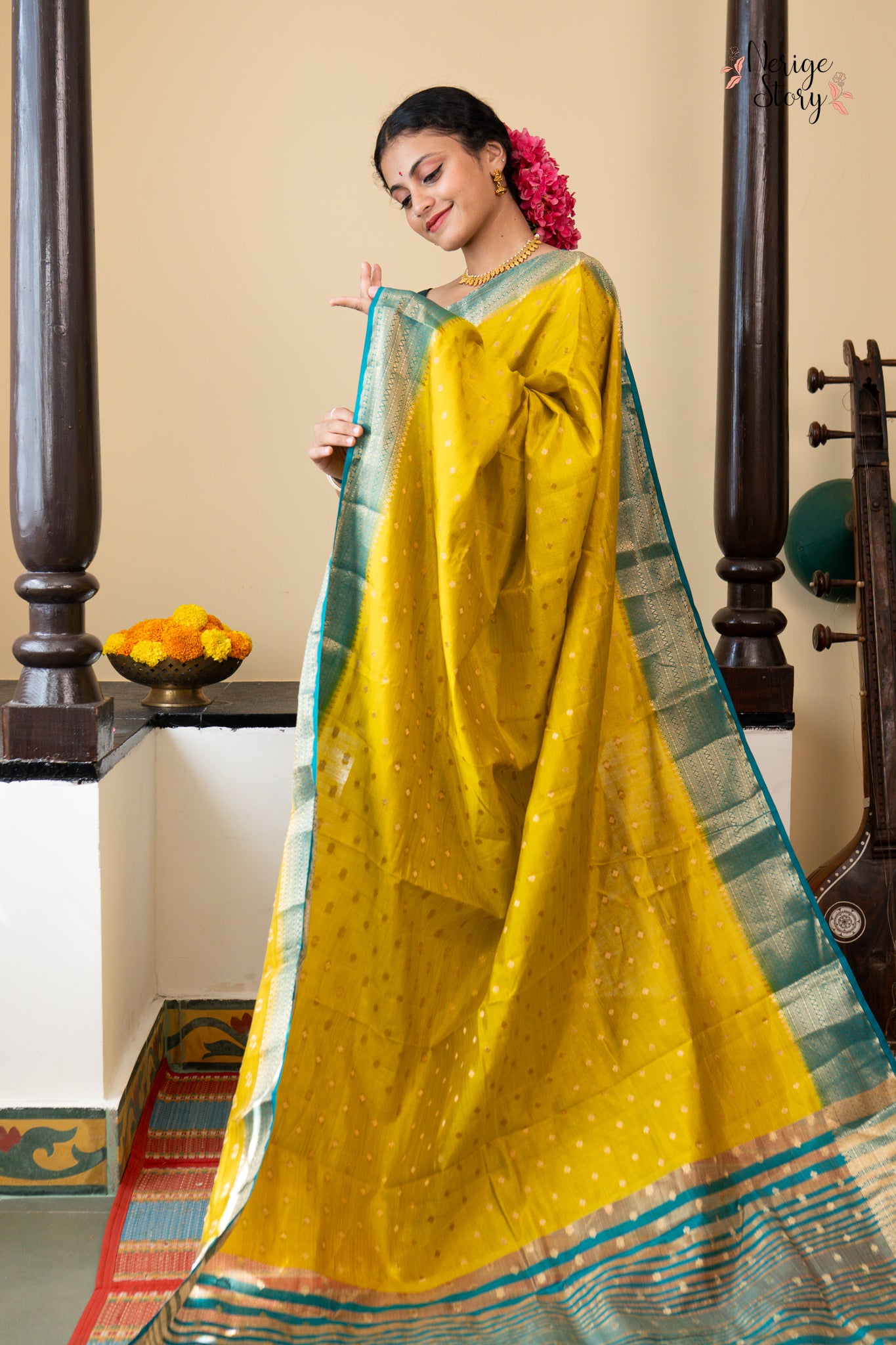 FALAK (फलक)