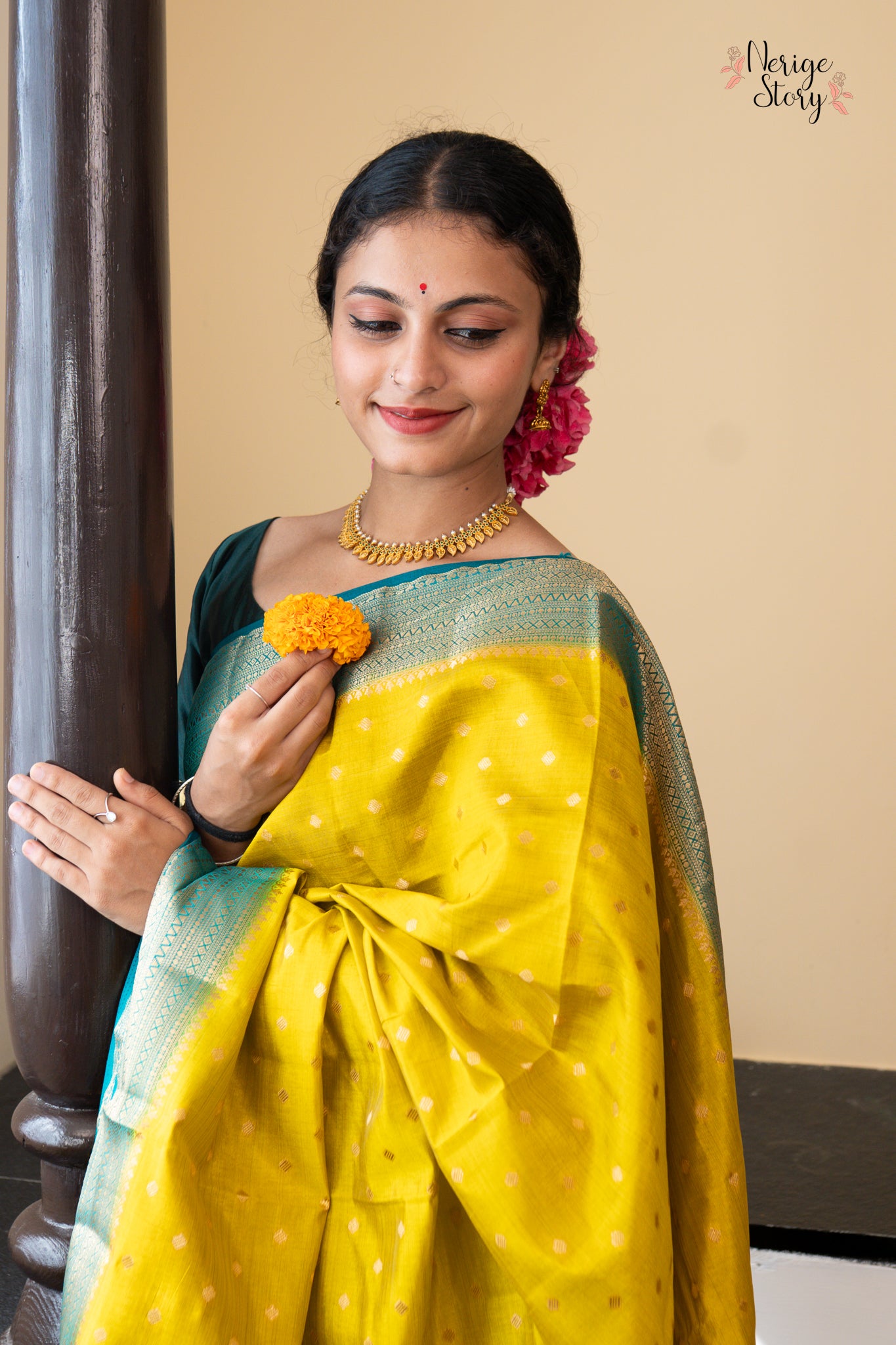FALAK (फलक)