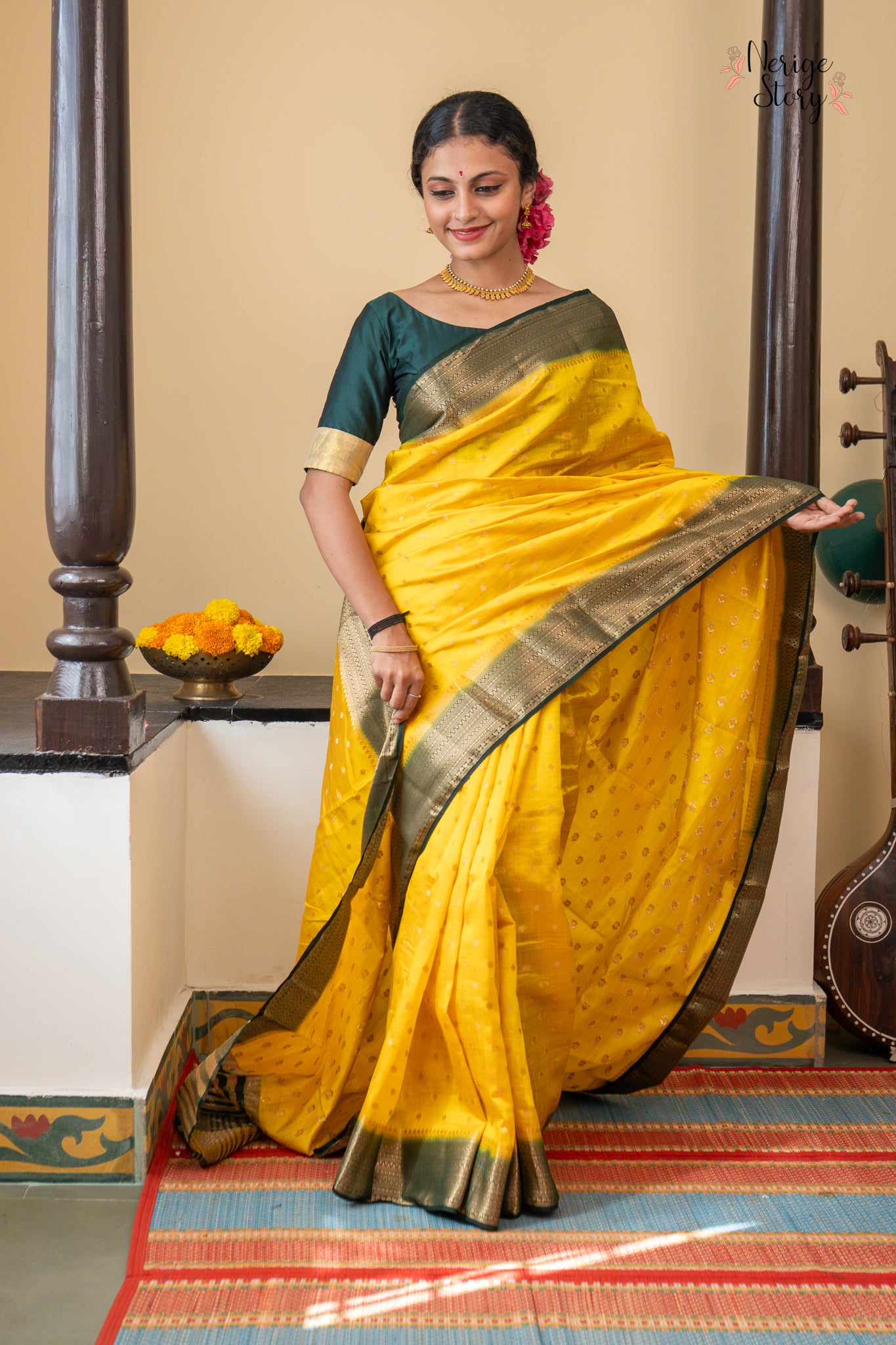 GUNJAN (गुंजन)