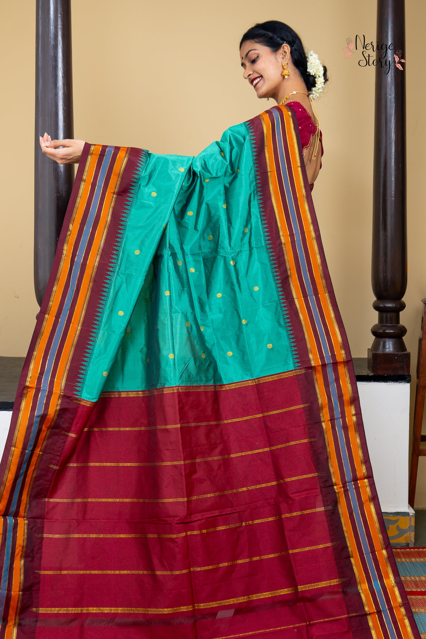 KAMALAVASINI (ಕಮಲವಾಸಿನಿ)