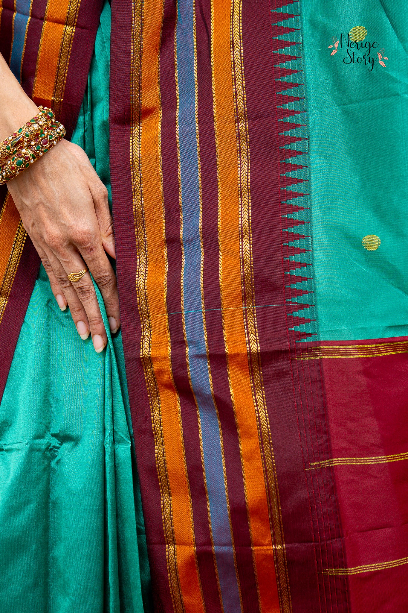 KAMALAVASINI (ಕಮಲವಾಸಿನಿ)