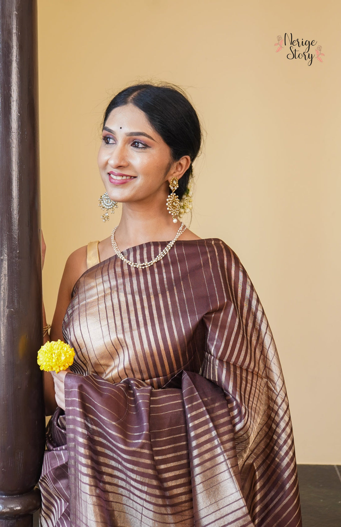 AMOLIKA (अमोलिका)