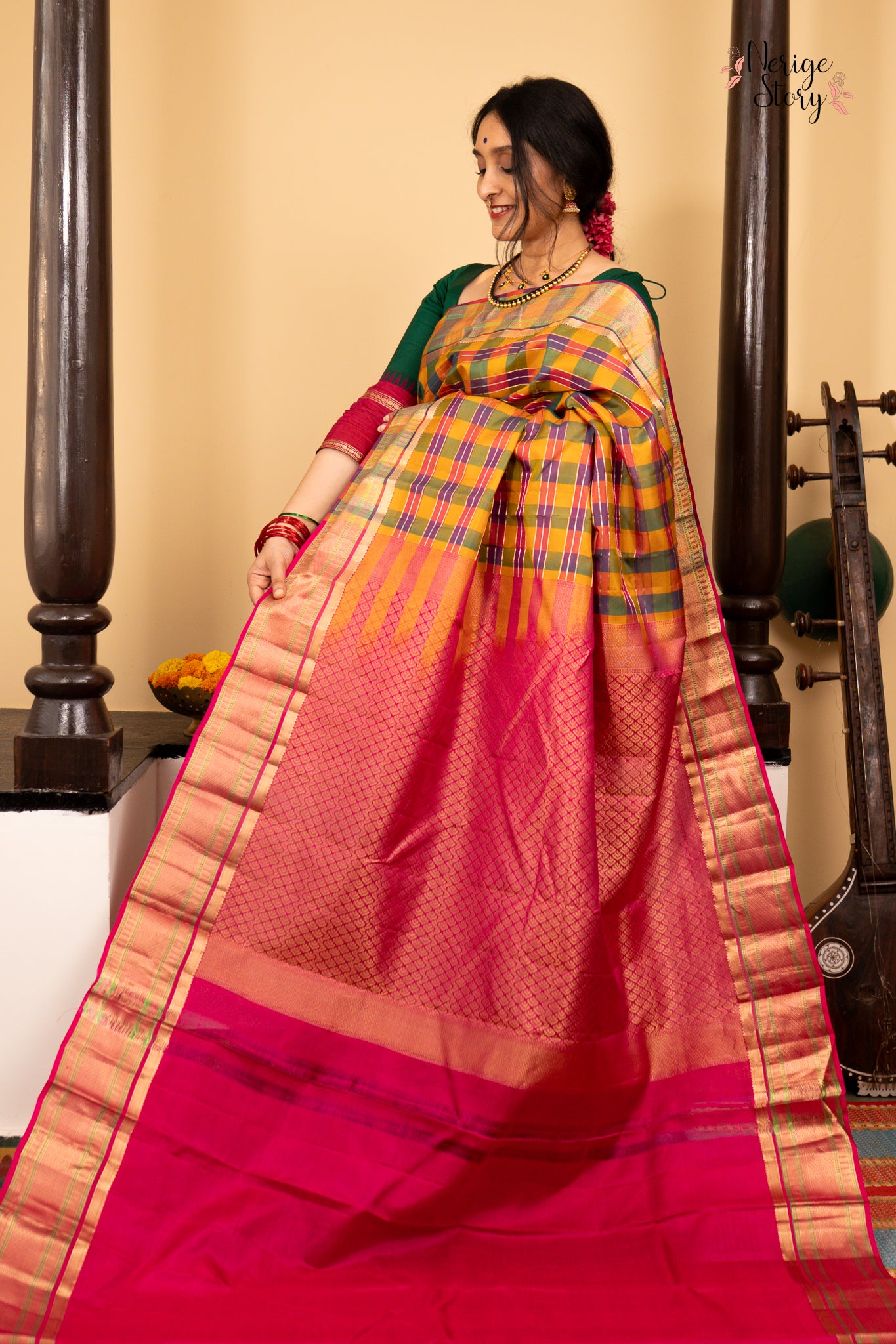 SAVITHRI (சவித்ரி
