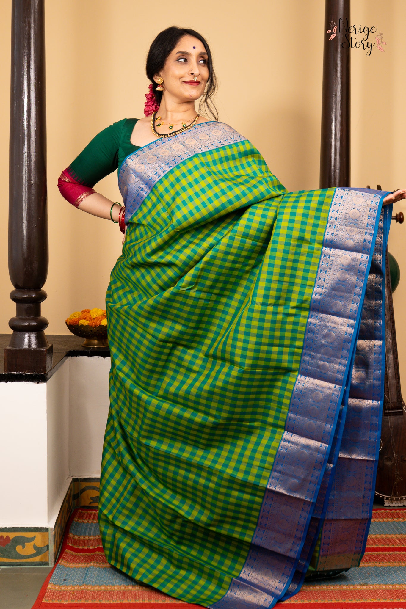 DHARANI (தரணி)