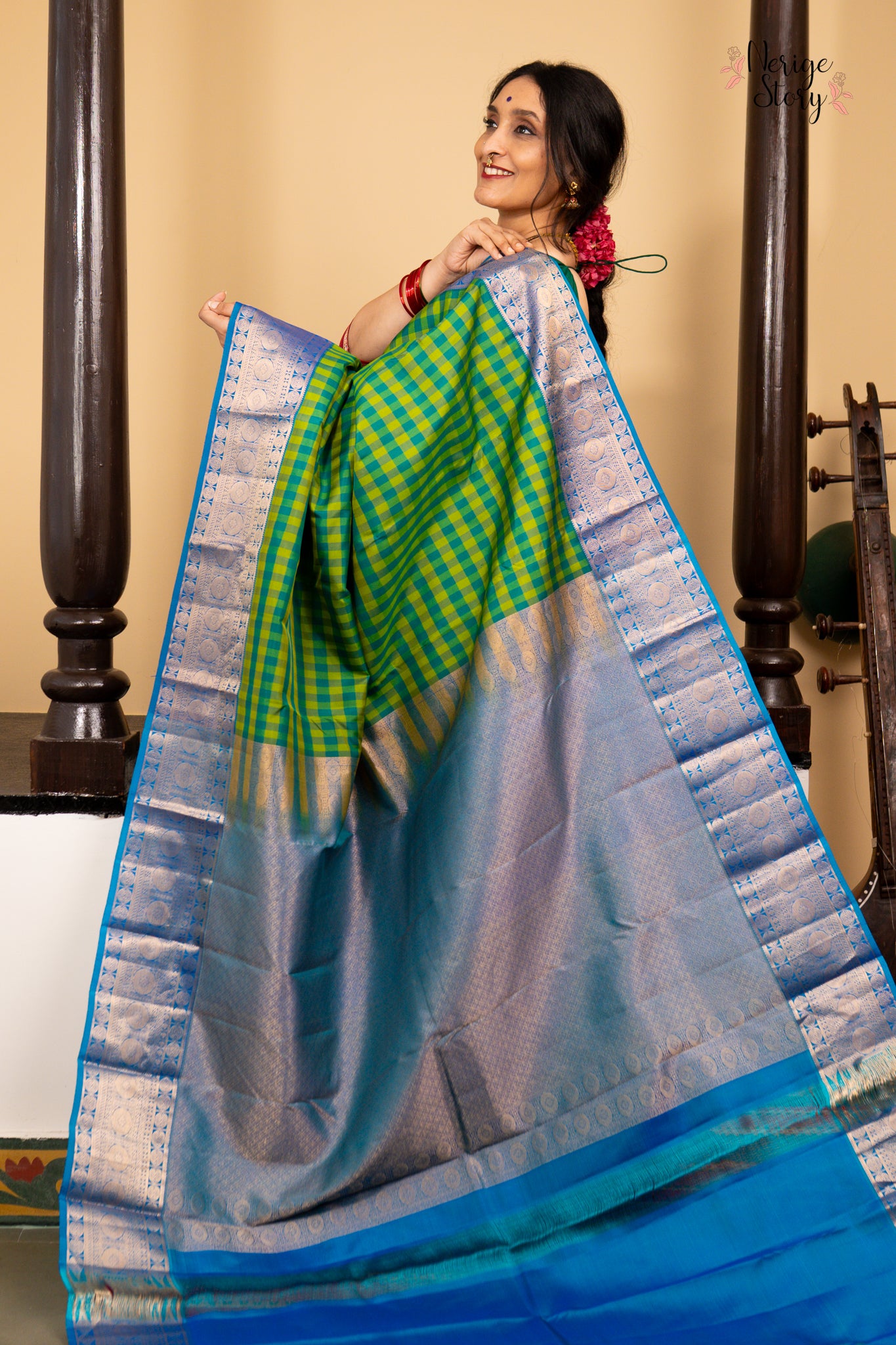 DHARANI (தரணி)
