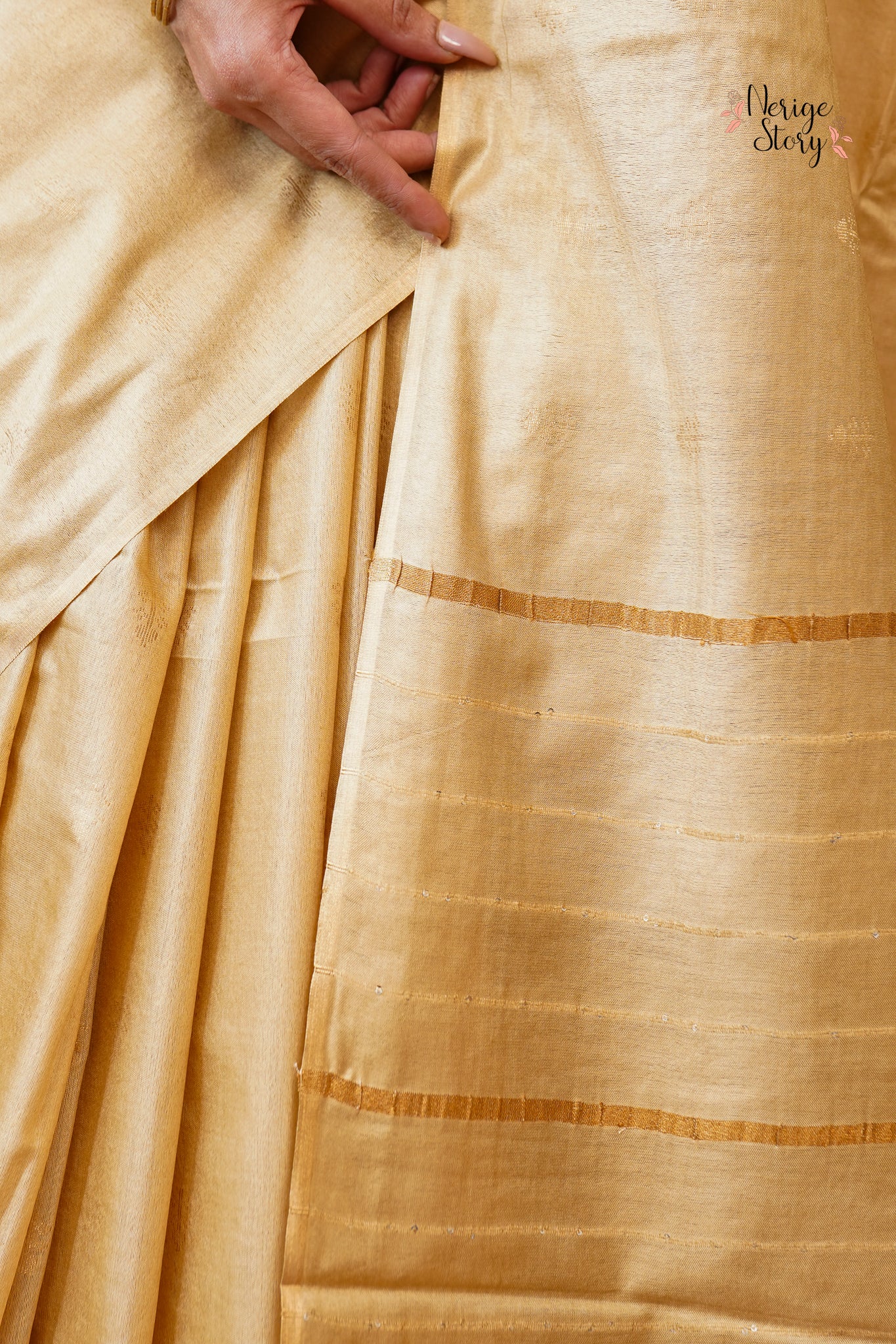 RITIKA (रितिका)