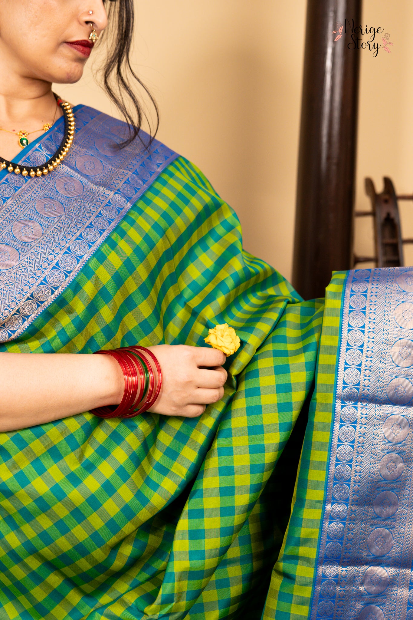 DHARANI (தரணி)