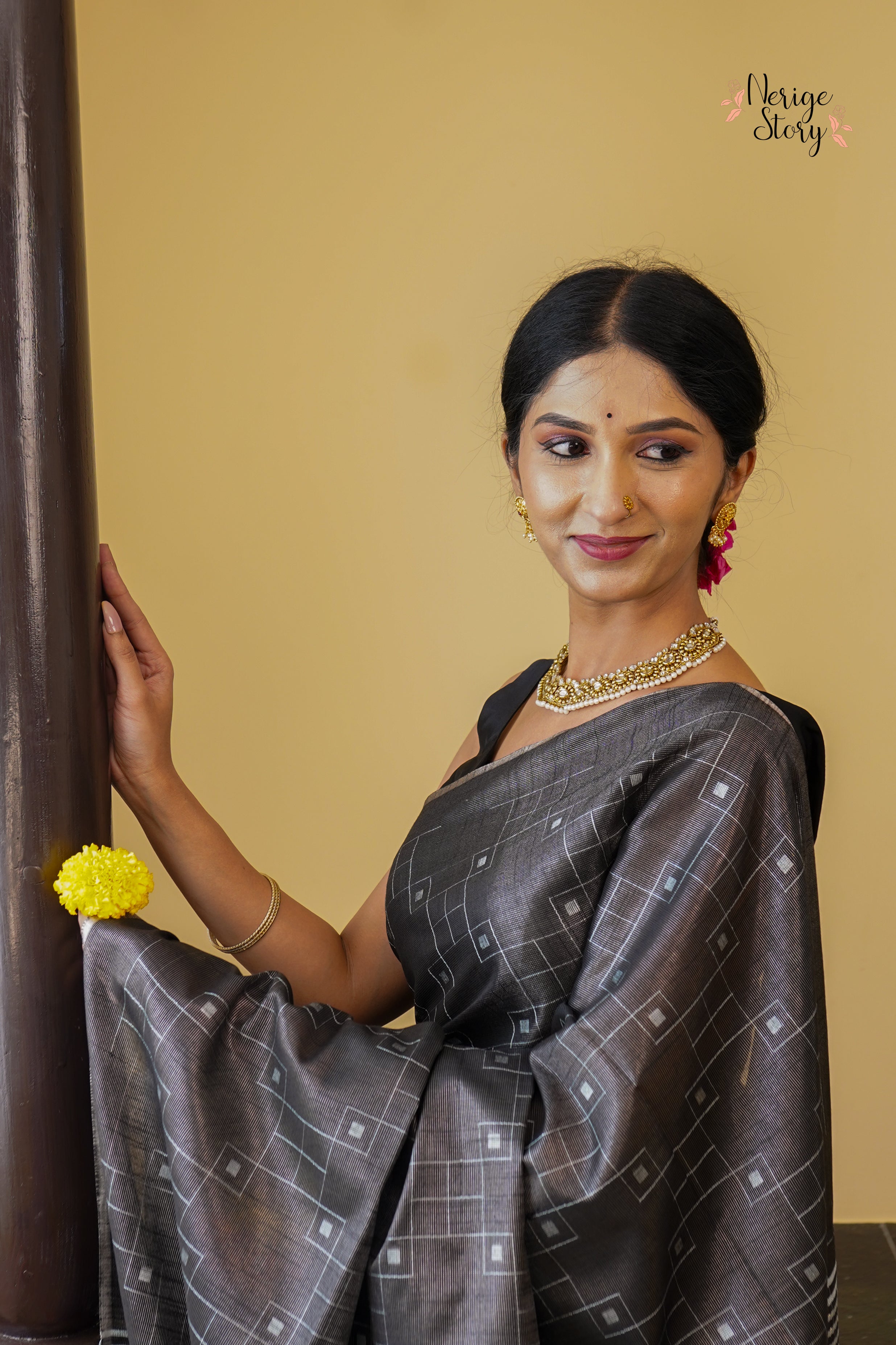 URMIKA (उर्मिका)