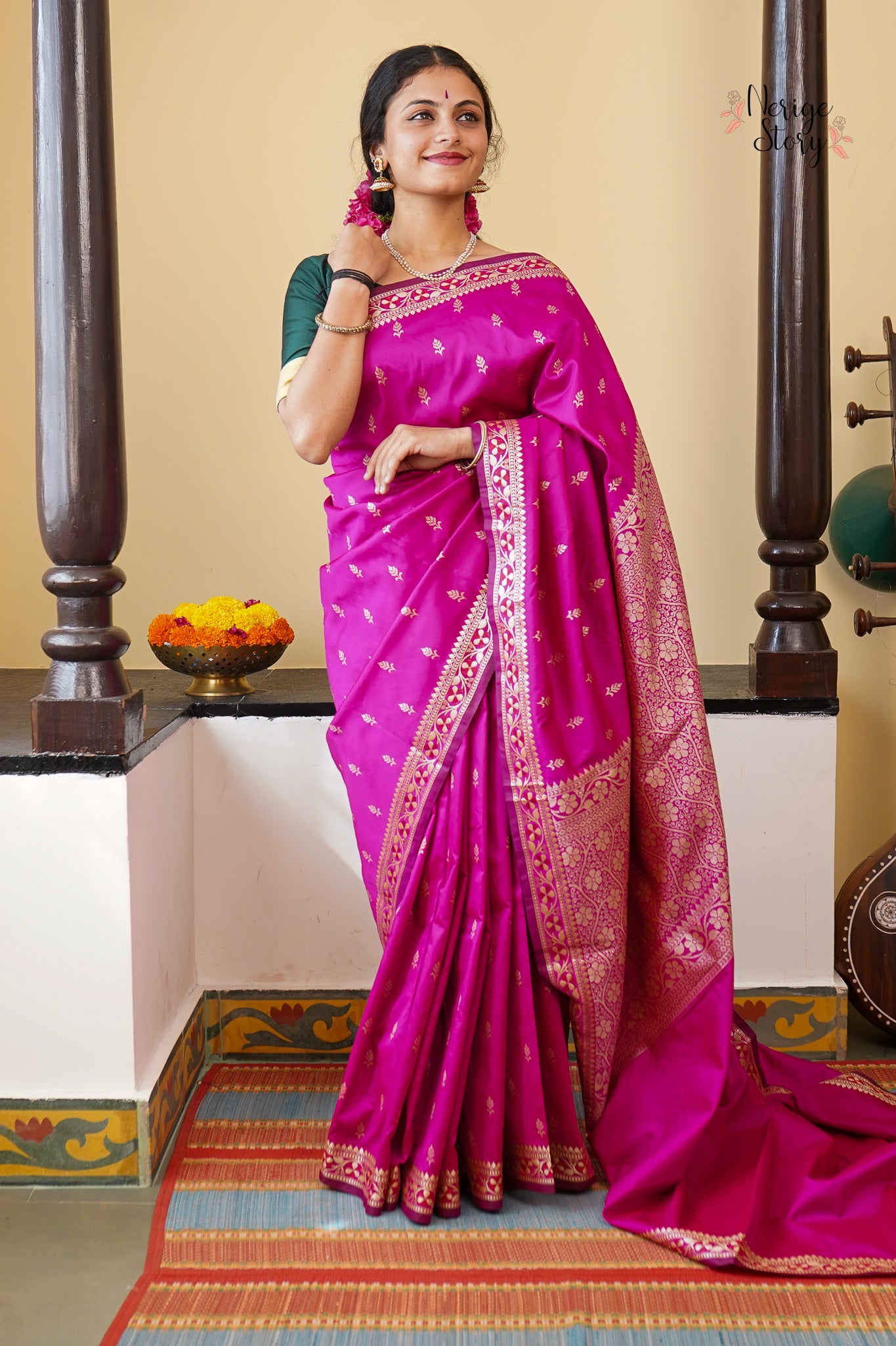 SHRAVIKA (श्राविका)