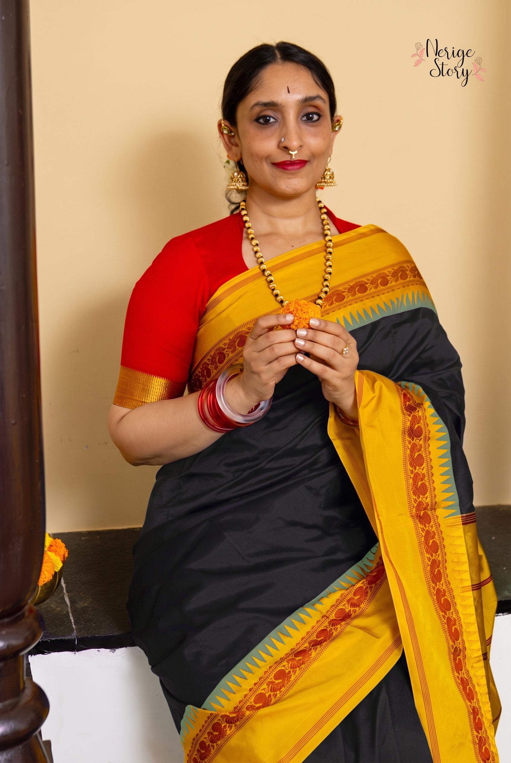 ABHAYAMBAL (அபயாம்பாள்)