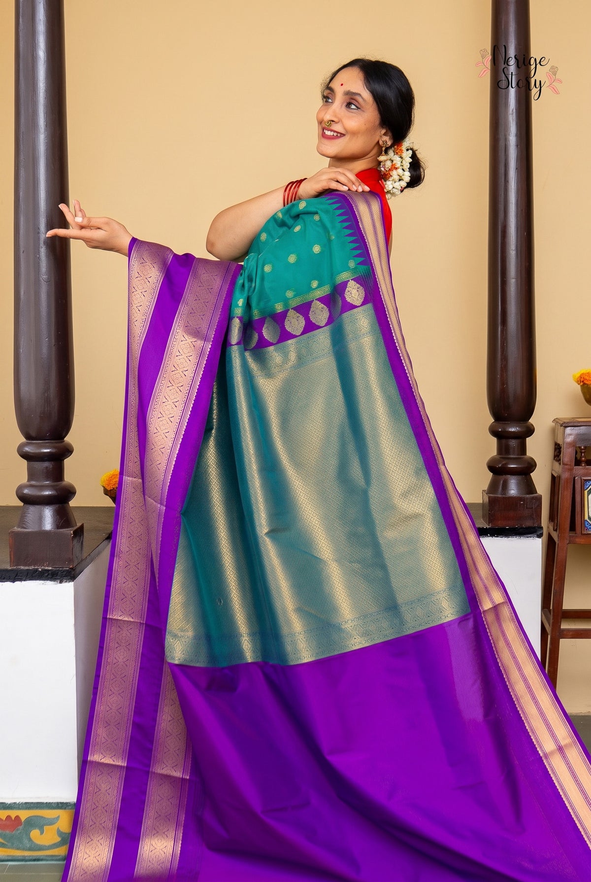 GAYATNIKA (ಗಾಯತ್ನಿಕಾ)