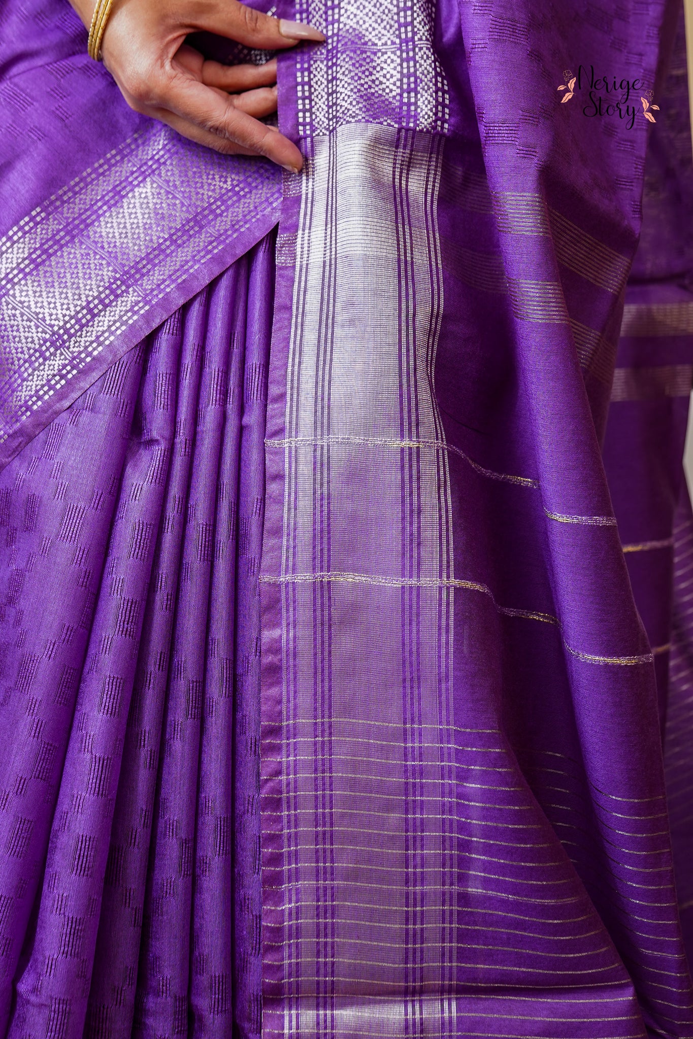 GIRIJA (गिरिजा)