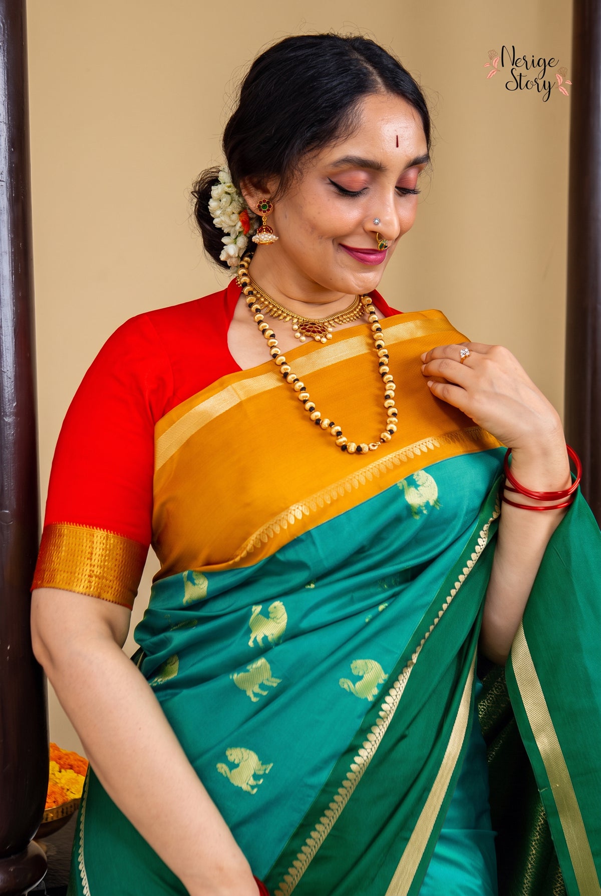 SHRINIKA (ಶ್ರಿನಿಕಾ)
