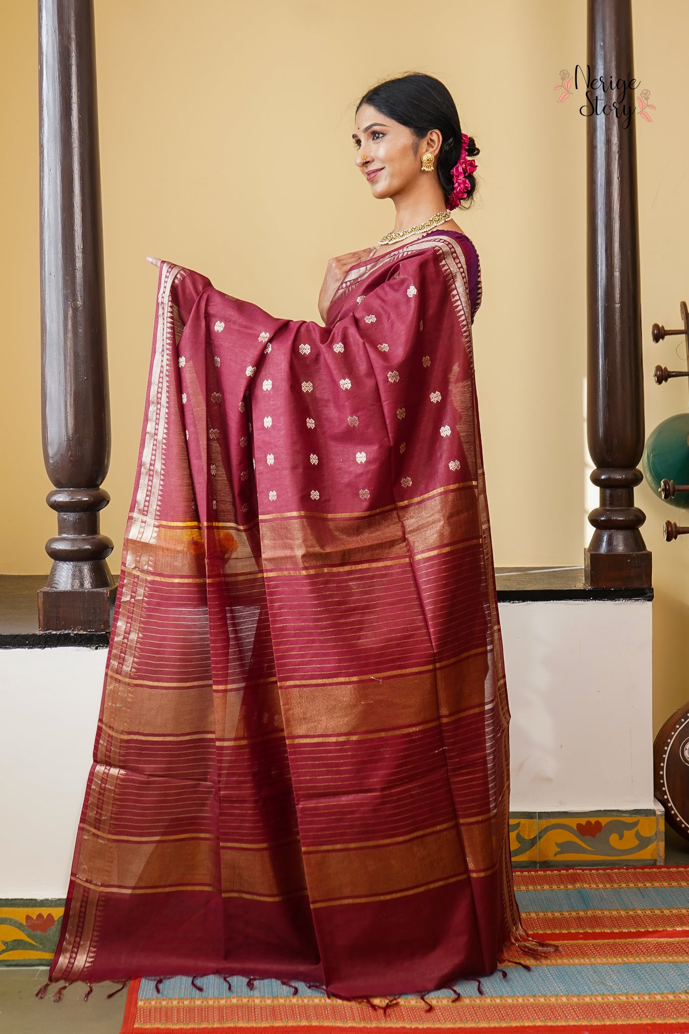 JANAVI (जानवी)