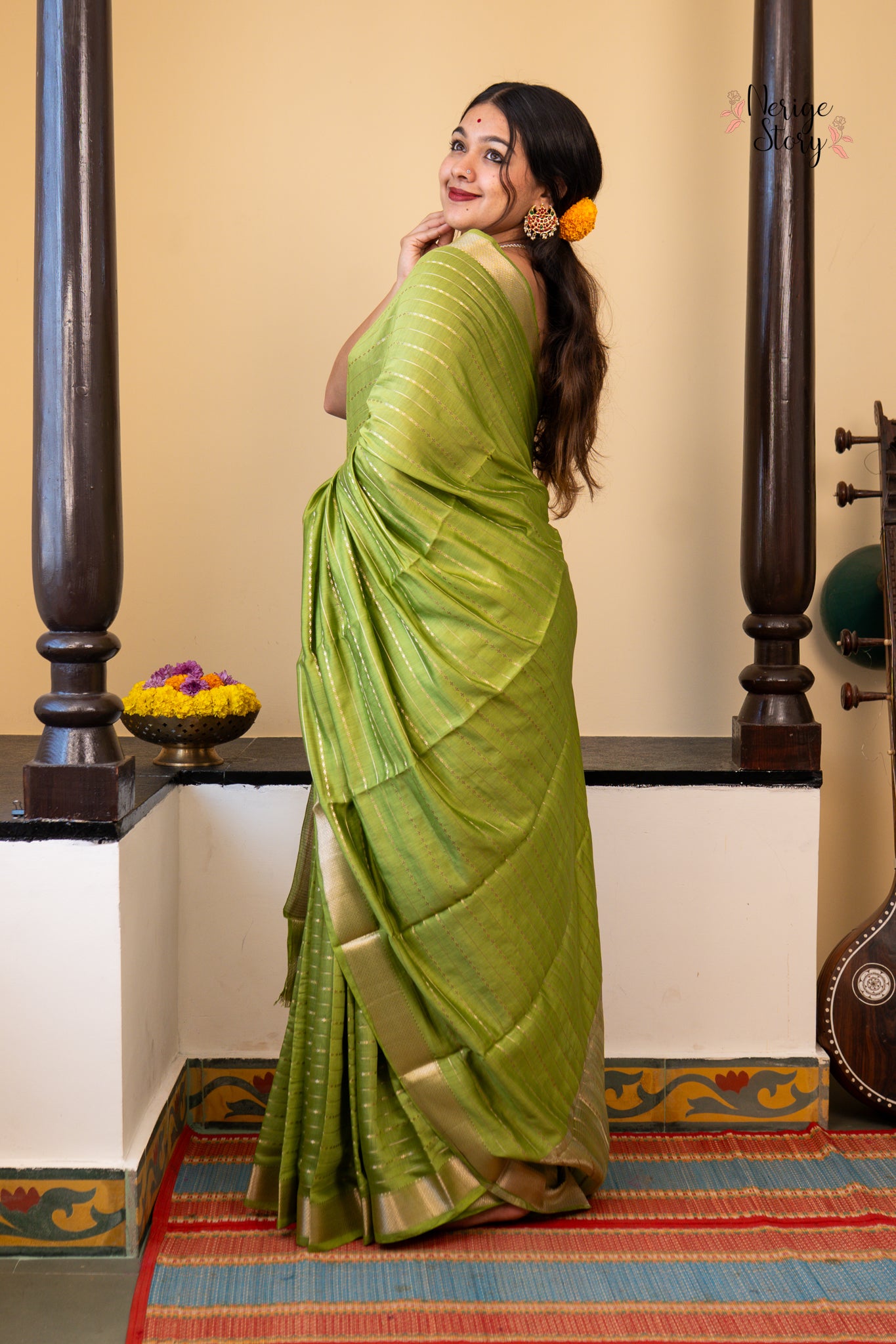 GAYANA (गायना)