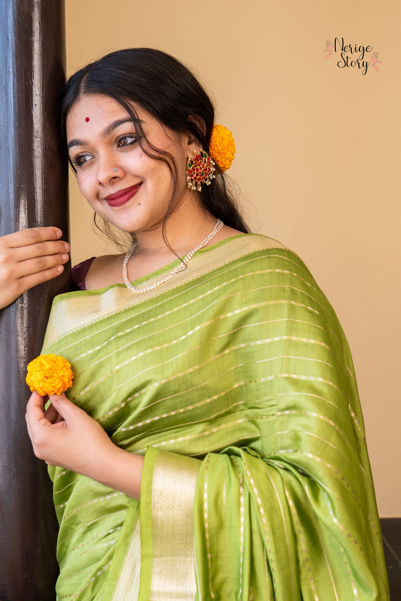 GAYANA (गायना)