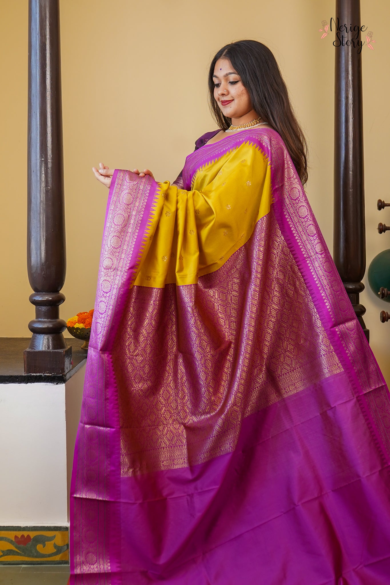 AKALPITA (अकल्पिता)