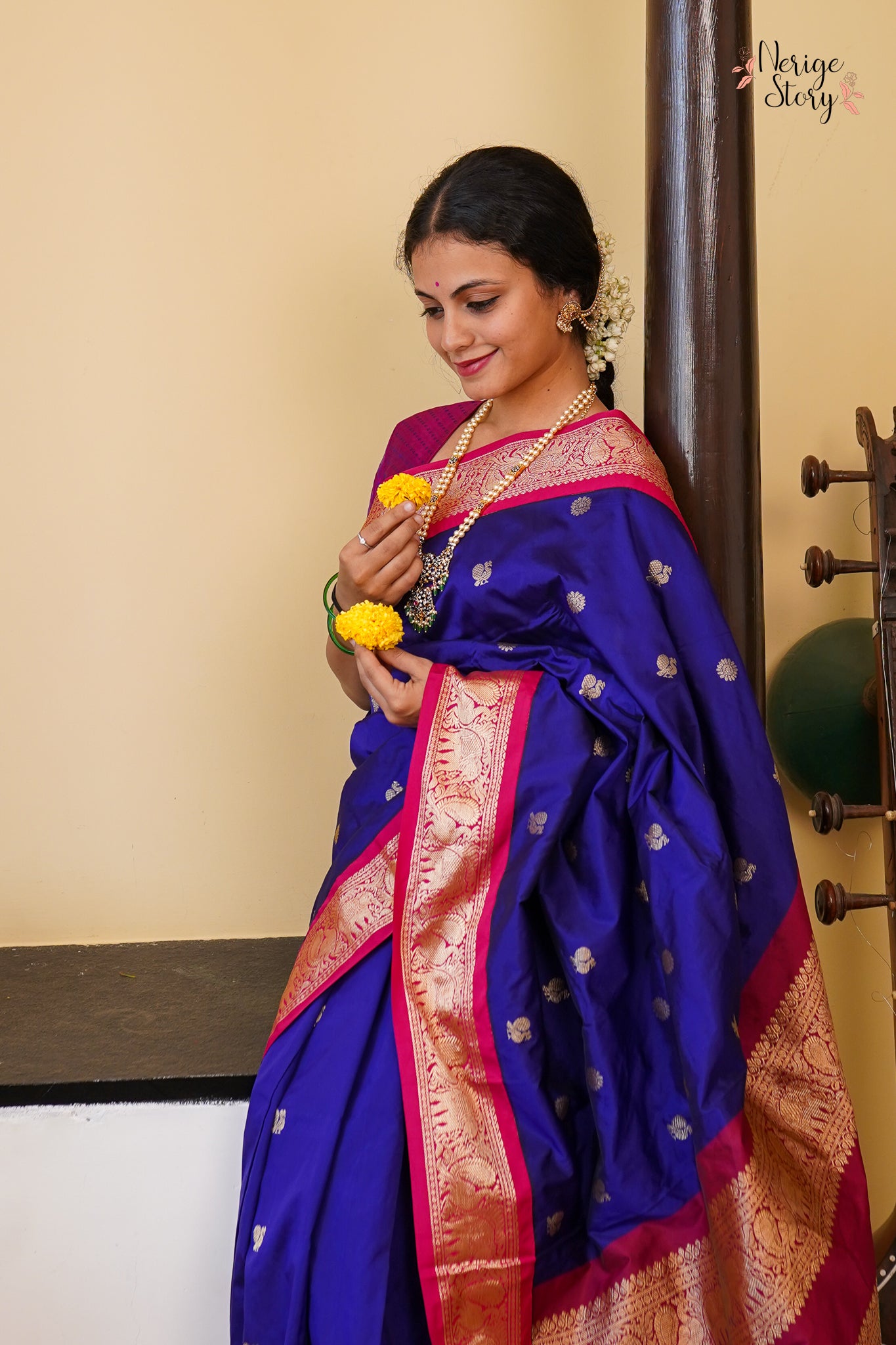NEELASHRI (ನೀಲಶ್ರಿ)
