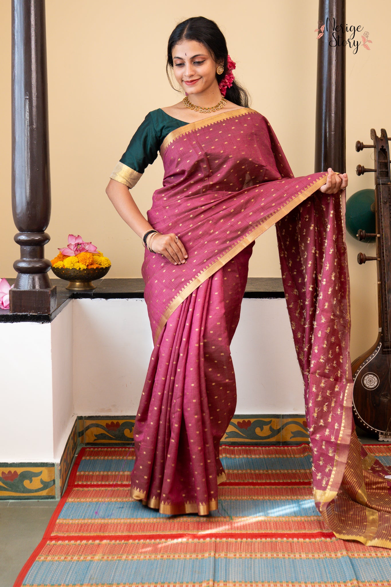 ARUSHIKA (अरुषिका)