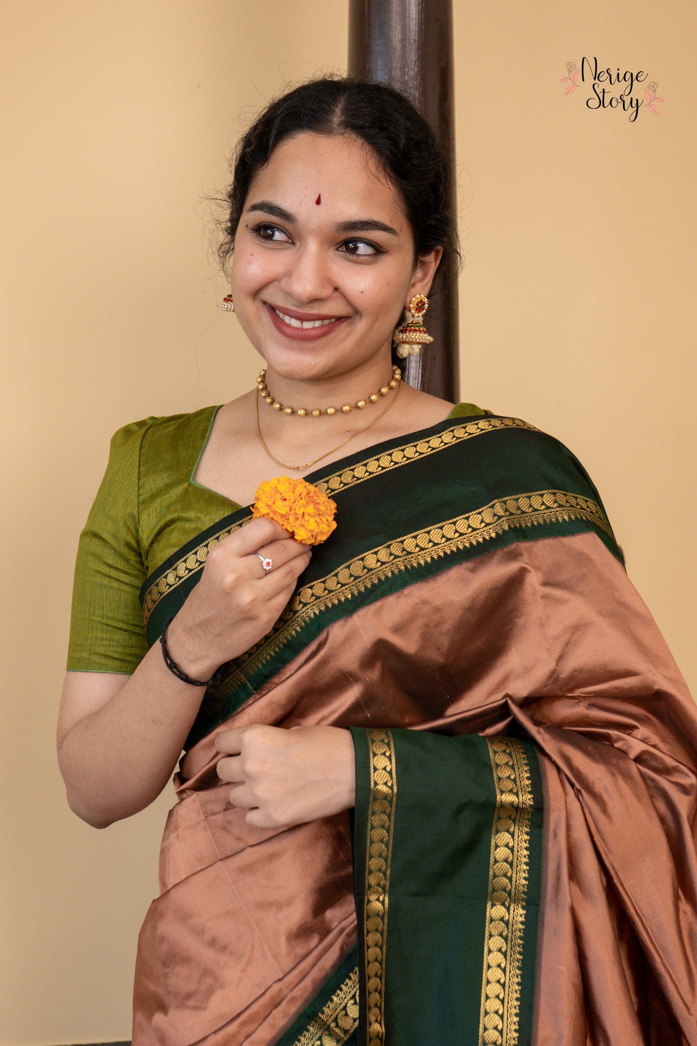 RAJSHRI (ರಾಜಶ್ರೀ)