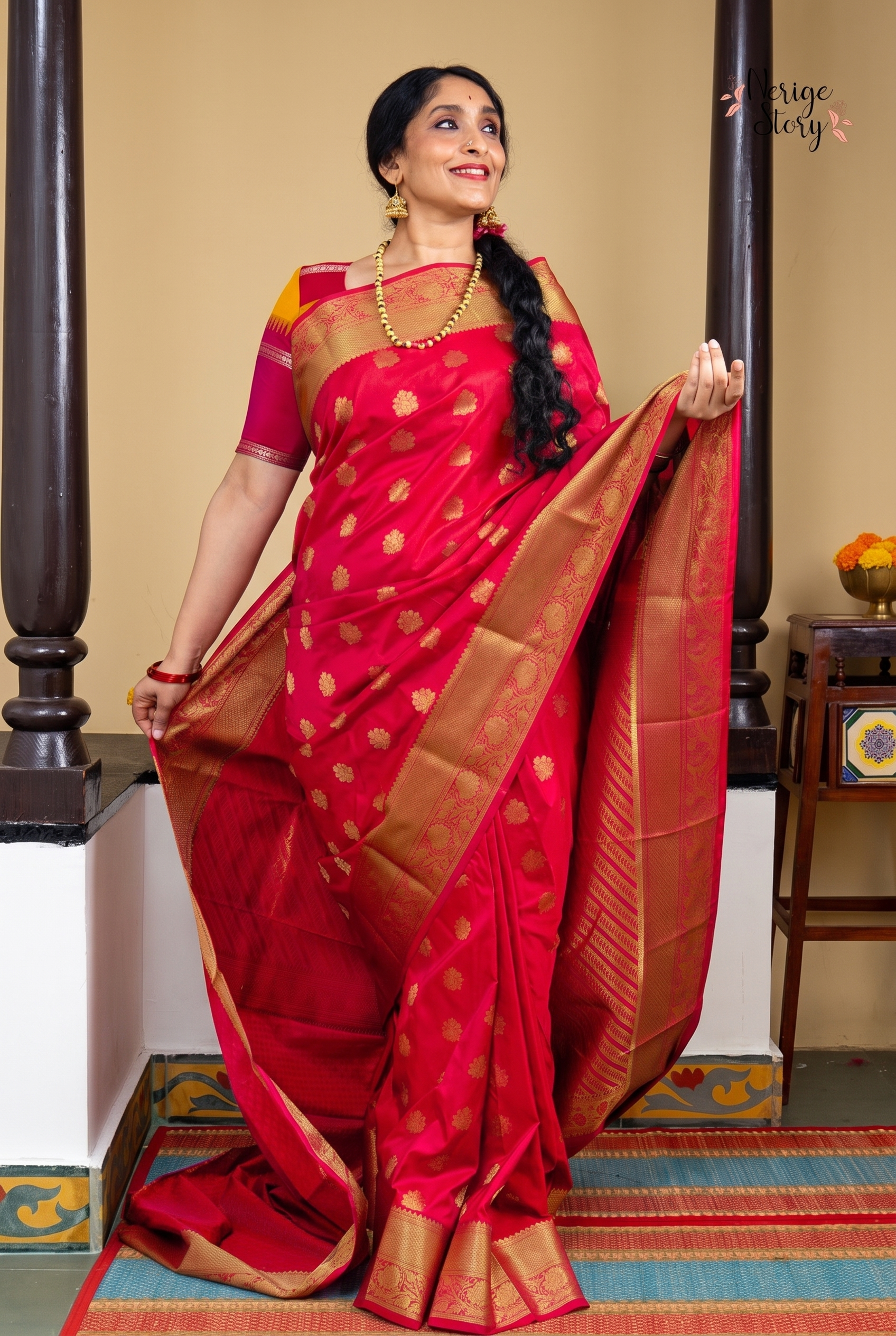 BHUVANESHWARI (புவனேஸ்வரி)