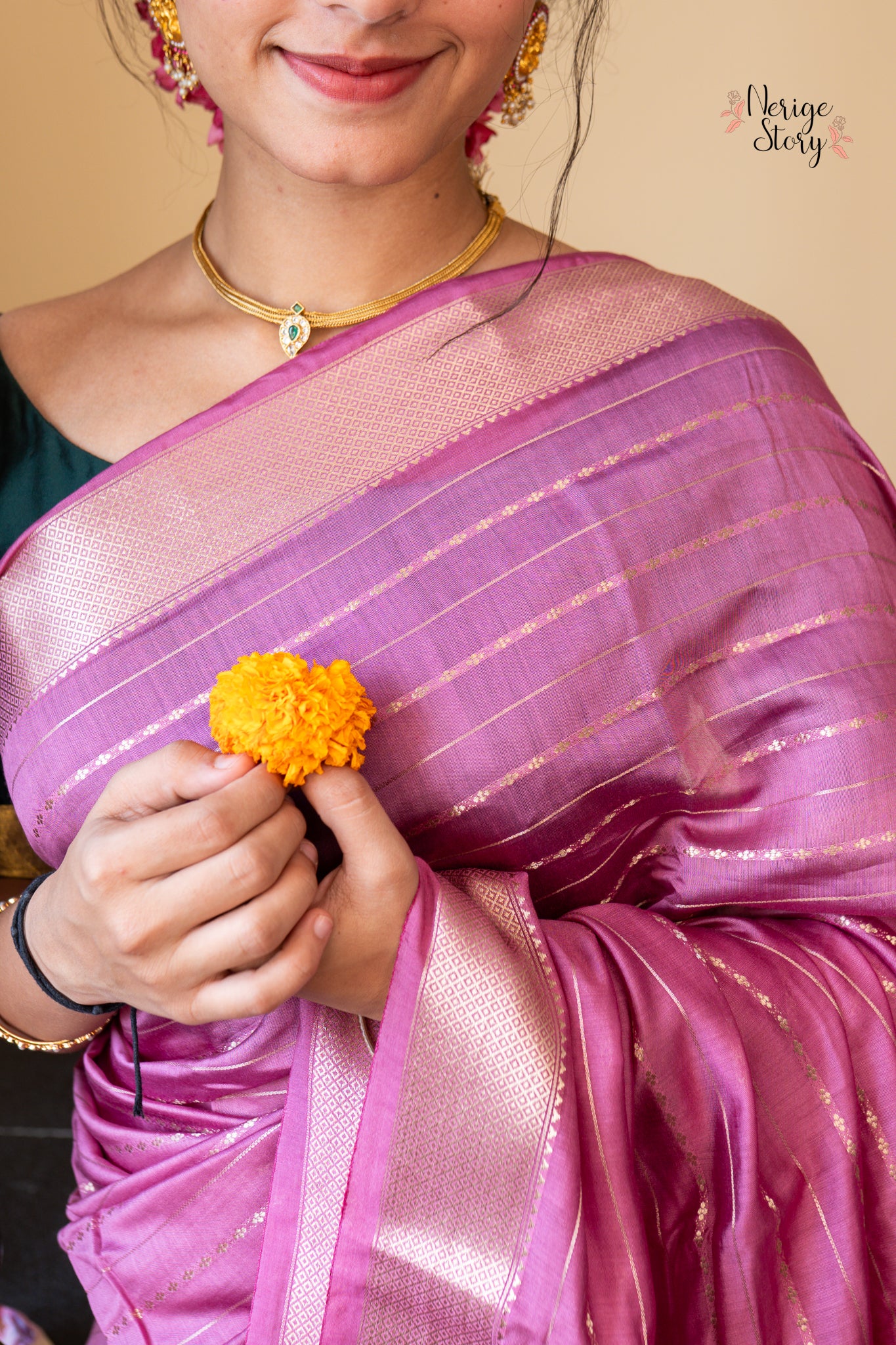 MANIKA (मानिका)