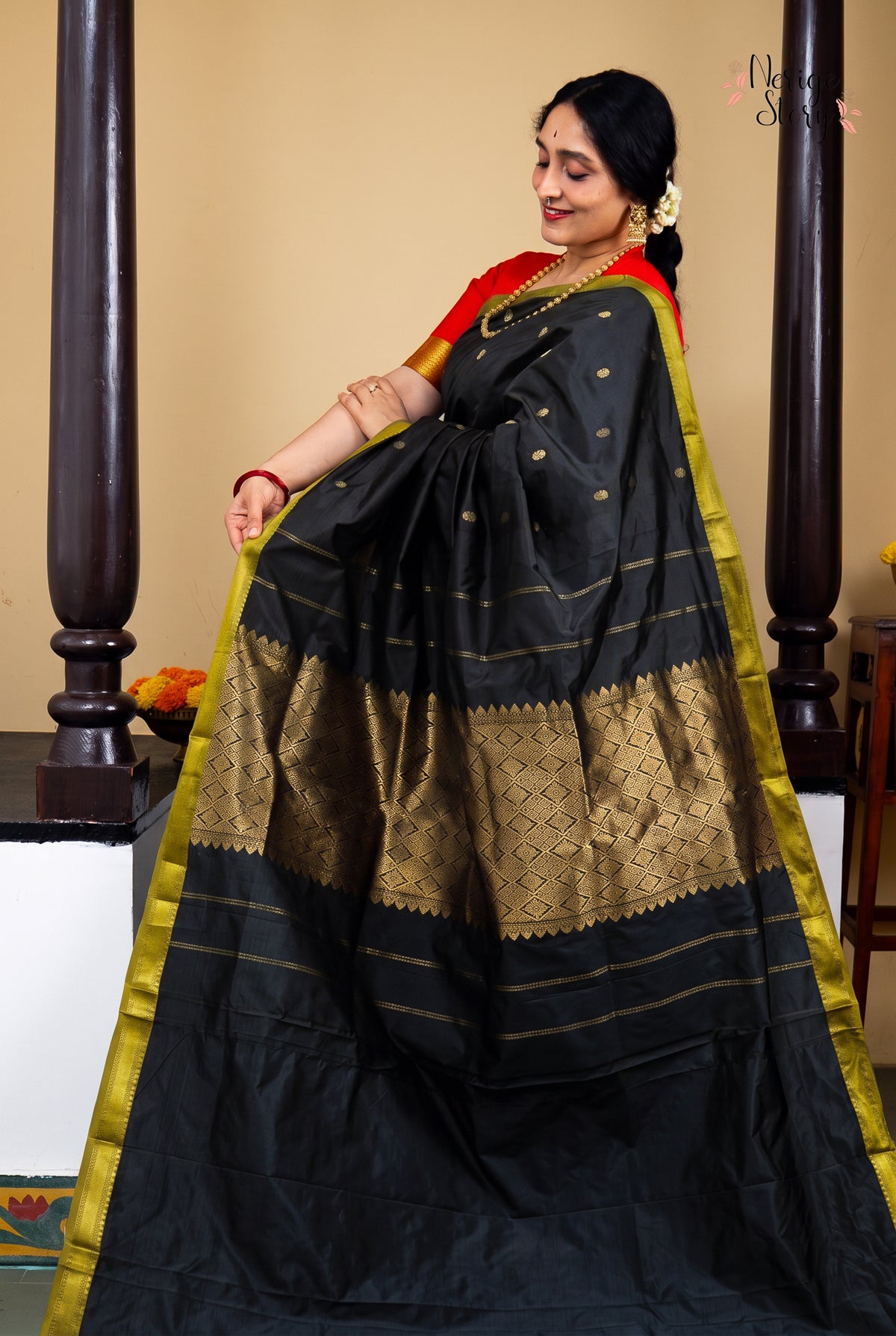 DEVAMITRA (ದೇವಮಿತ್ರಾ)