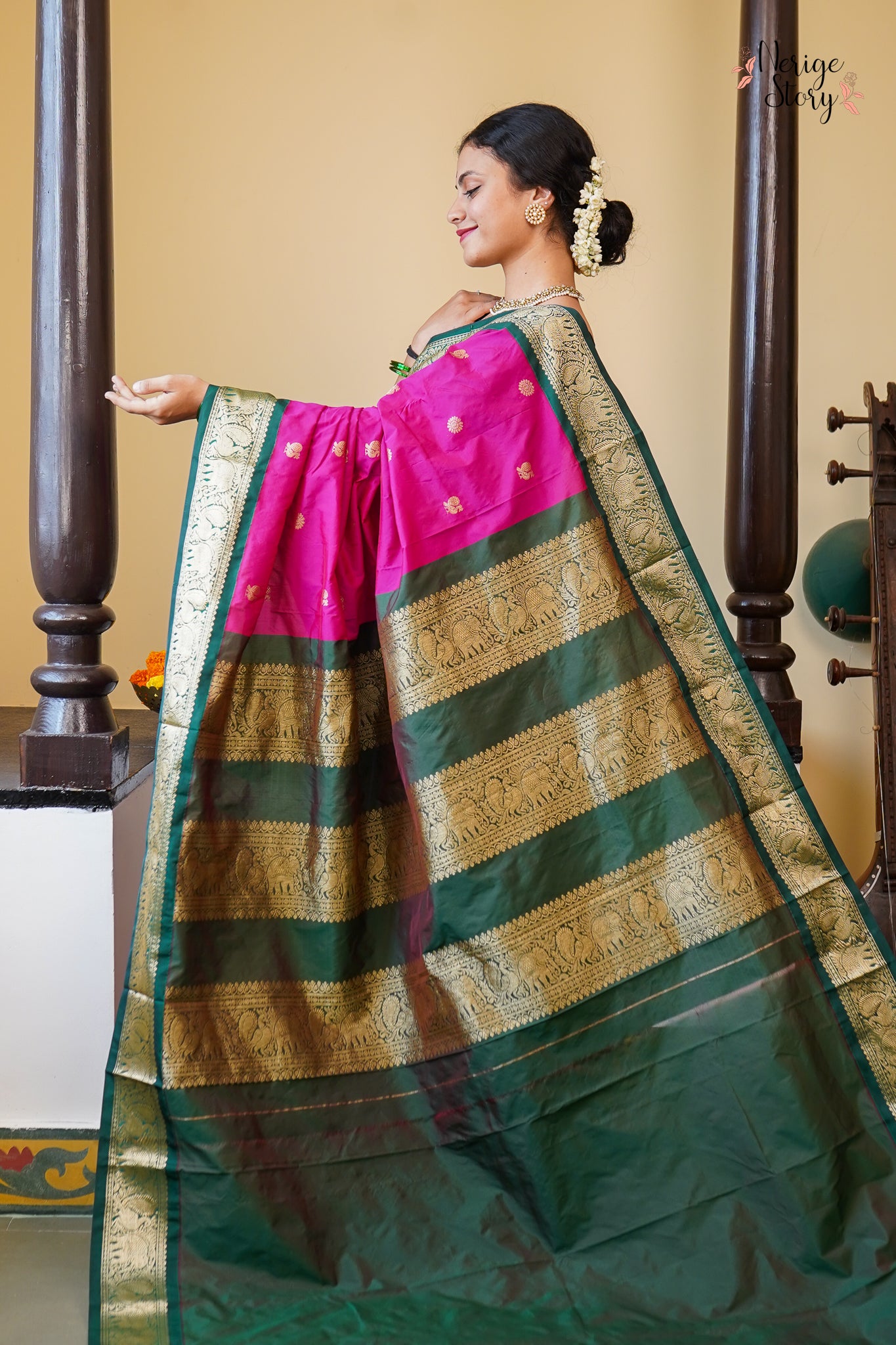 NIRANJANI (ನಿರಂಜನಿ)